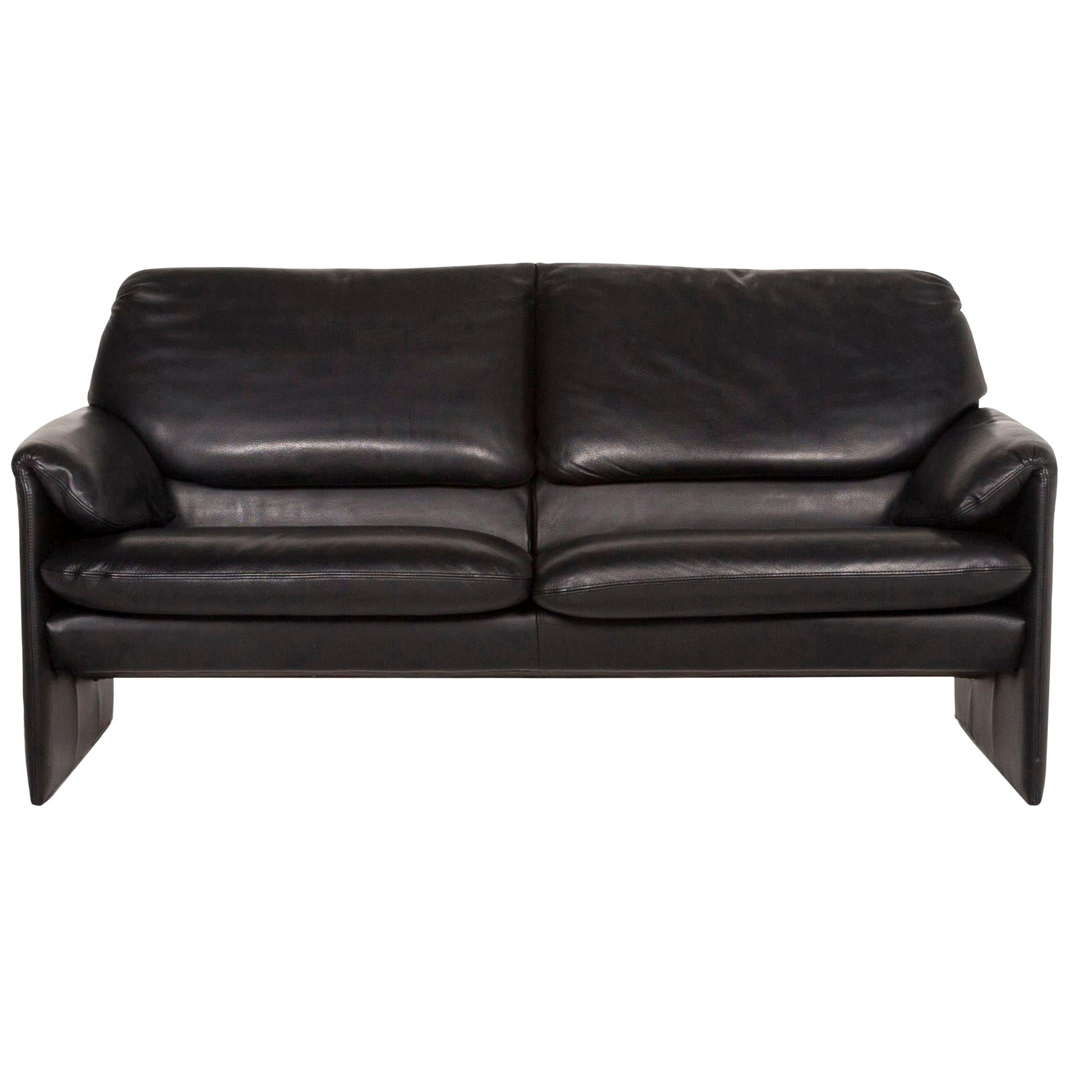 Leolux Leather Sofa Black Two-Seat Couch For Sale