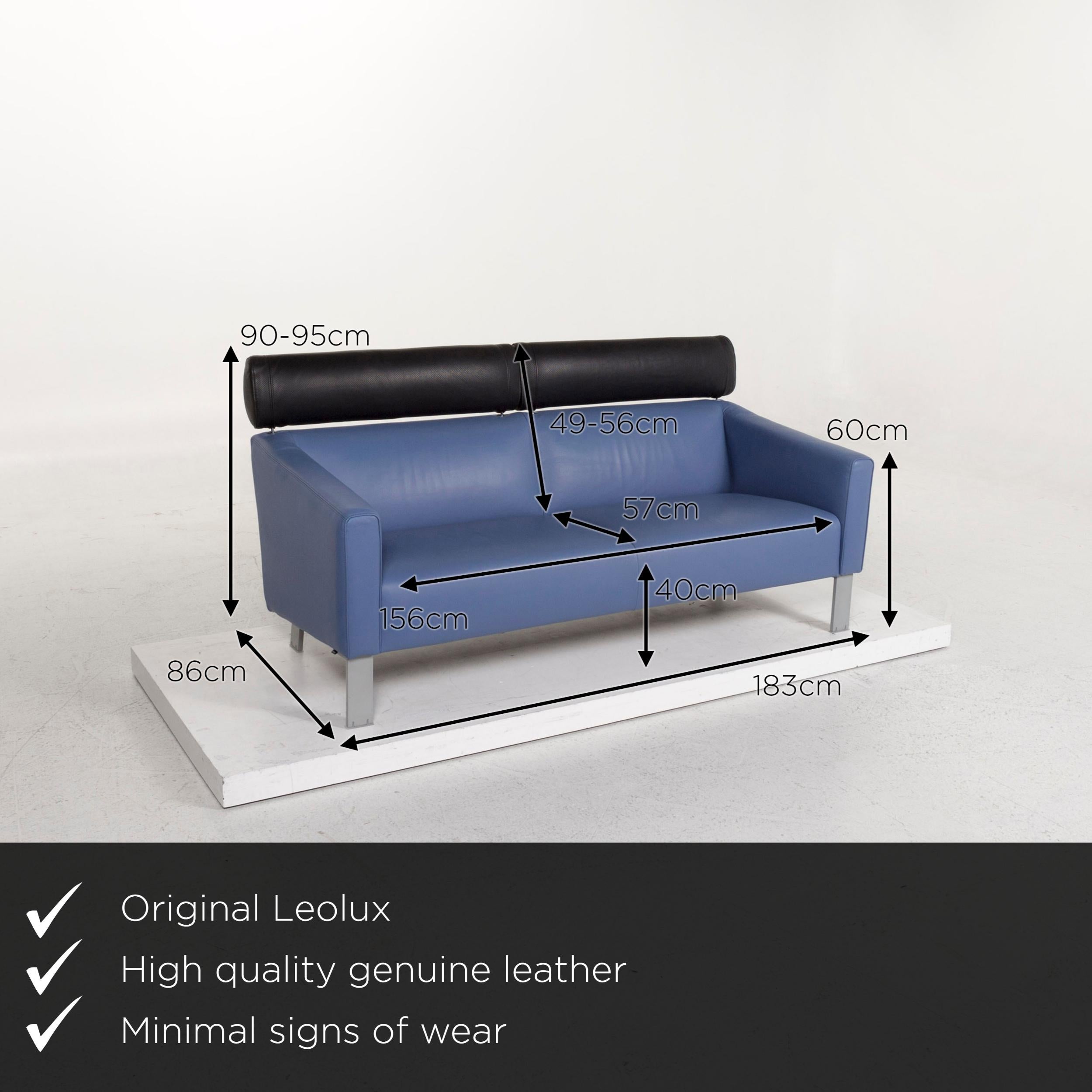 We present to you a Leolux leather sofa blue two-seat function couch.

 

 Product measurements in centimeters:
 

Depth 86
Width 183
Height 90
Seat height 40
Rest height 60
Seat depth 57
Seat width 156
Back height 49.