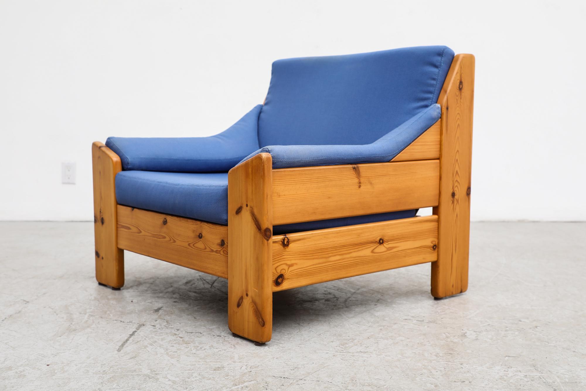 Leolux Pine Lounge Chair with Original Blue Cushions 2