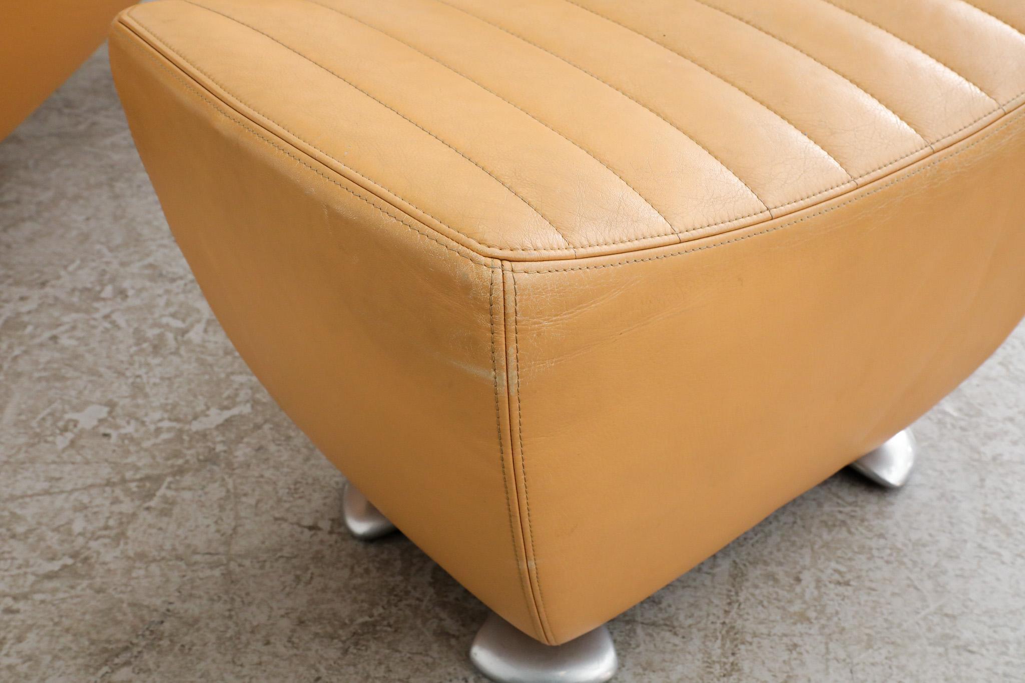 Leolux Sand Leather Balou Lounge Chair with Ottoman 12