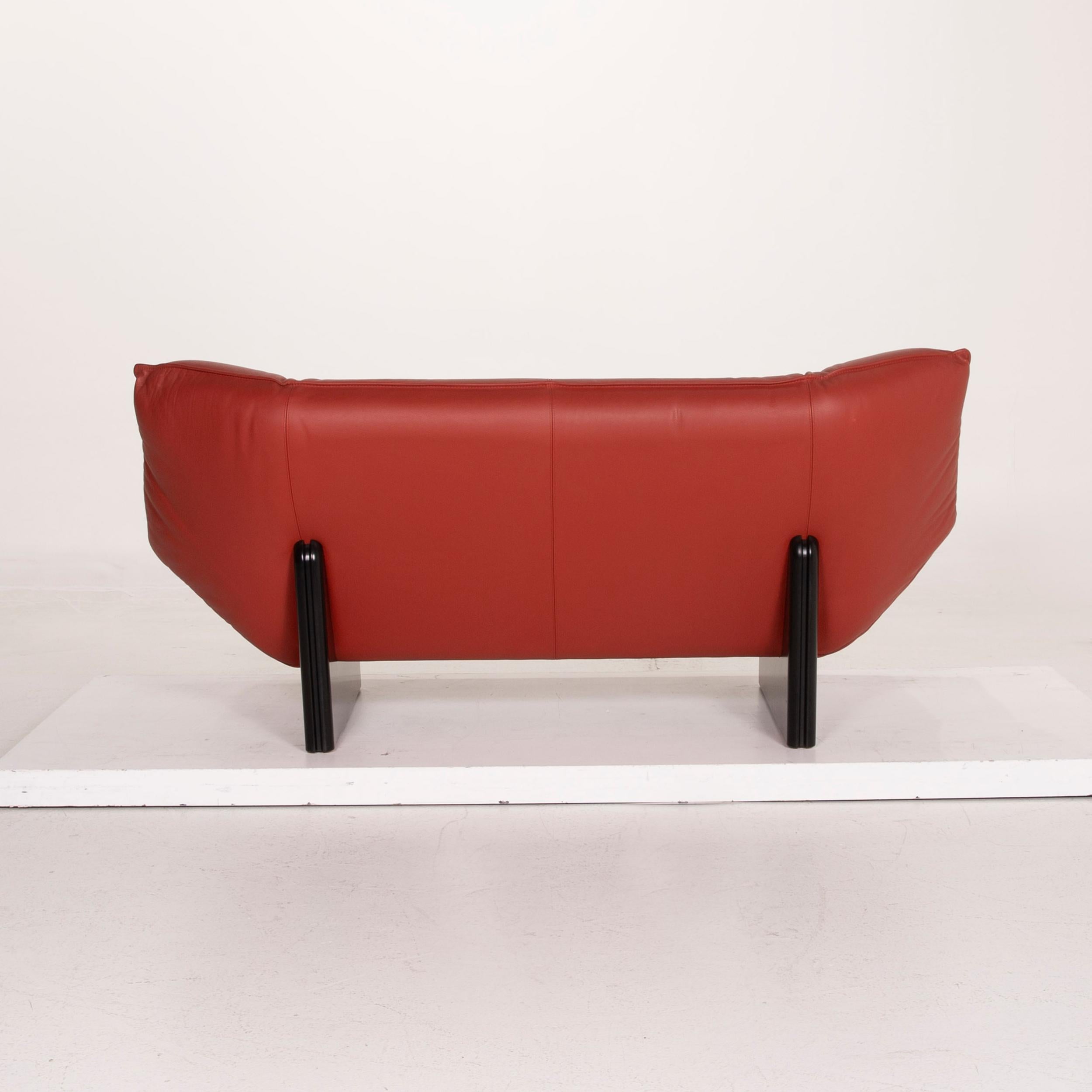 Leolux Tango Leather Sofa Dark Red Three-Seat For Sale 2