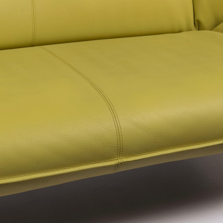 Leolux Tango Leather Sofa Set Green Lime 1 Three Seat Two At 1stdibs Leolux Tango Leather Sofa Set Green, Lime Green Leather Sofa