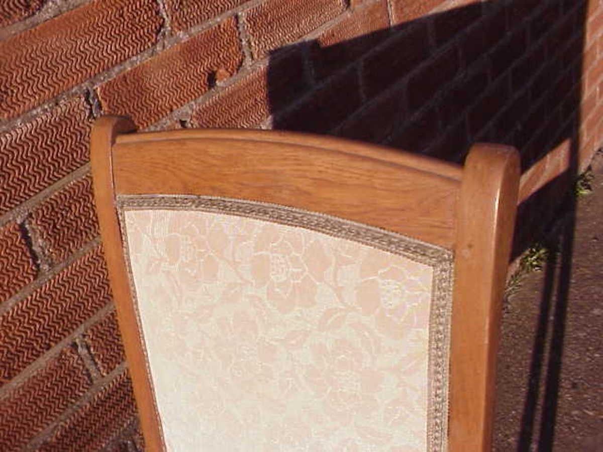 Early 20th Century Leon Benouville, an Art Nouveau Oak Desk or Side Chair with Subtle Organic Lines For Sale