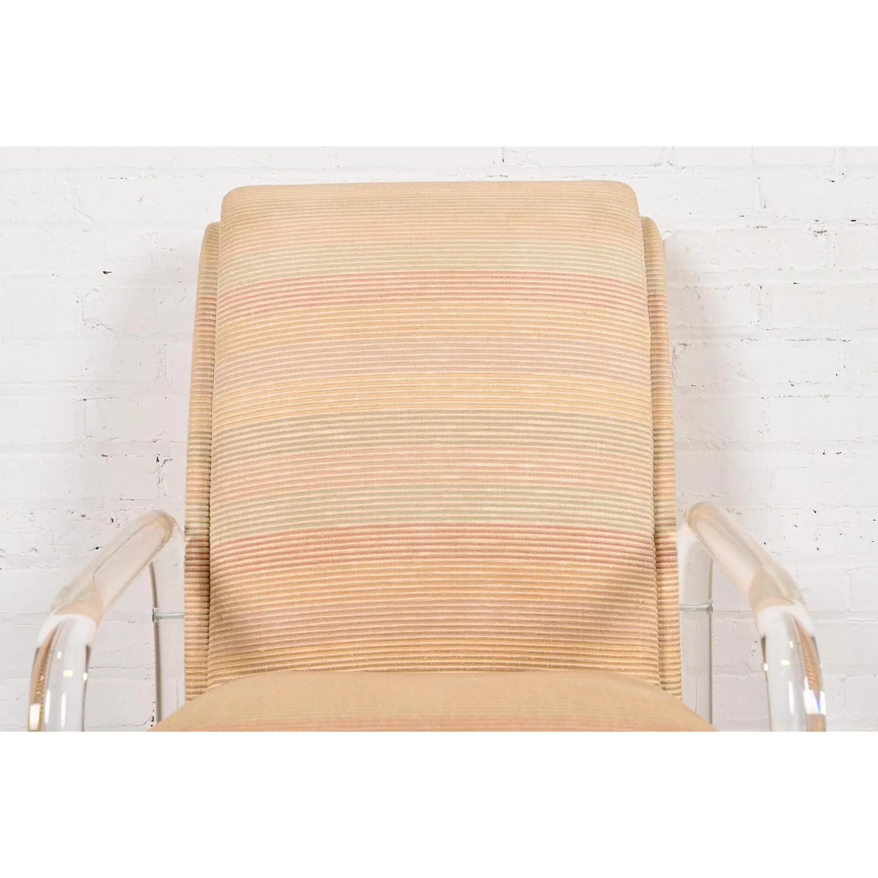 Fauteuils Art Déco modernes en lucite Leon Frost pour Lion in Frost, lot de six en vente 1