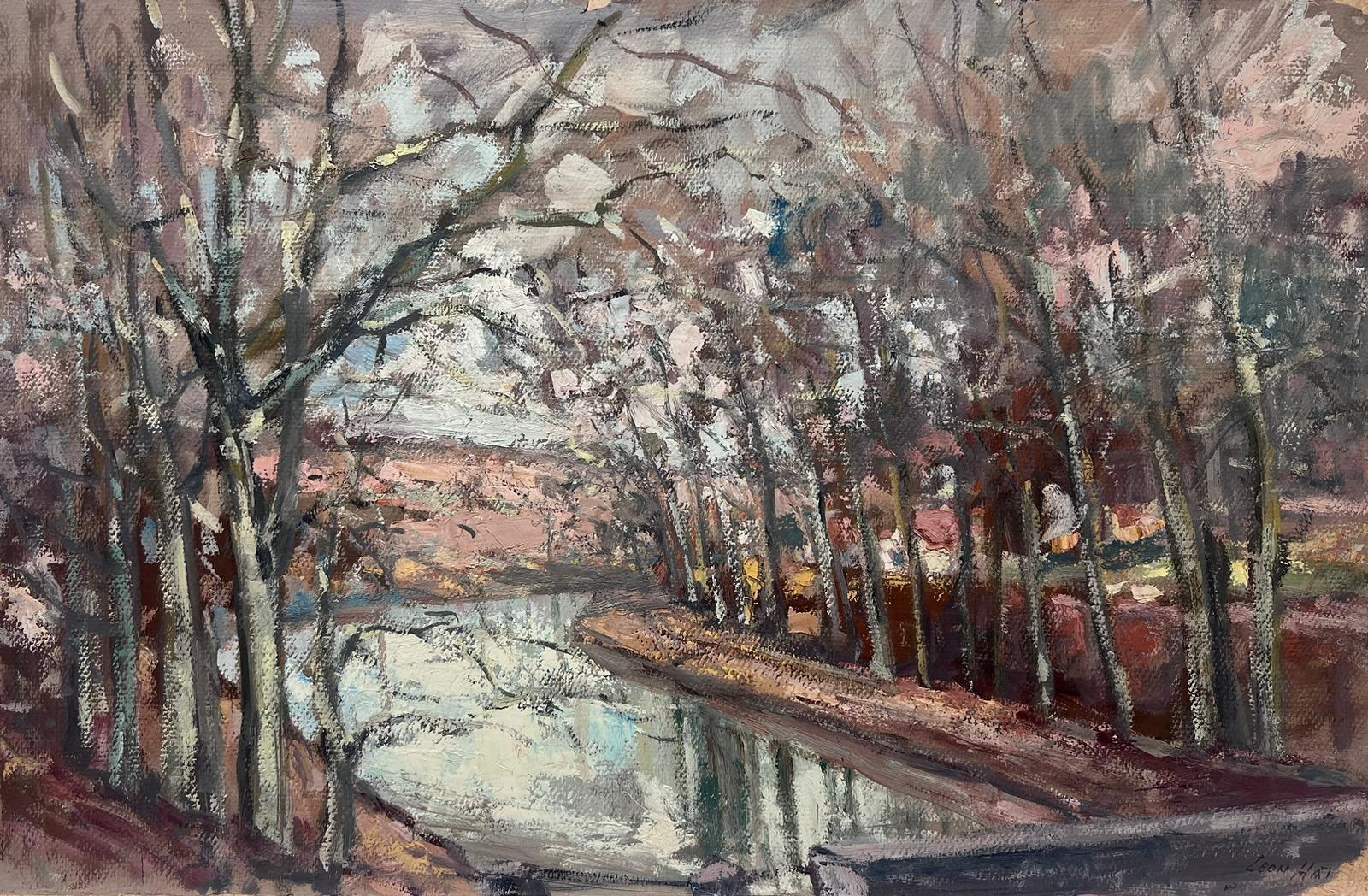 Peinture à l'huile française vintage - arbres d'hiver dénudés à côté de la rivière - Painting de Leon Hatot