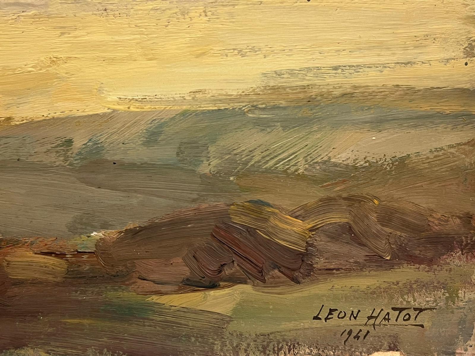 Peinture à l'huile française d'époque Chevaux bruns tirant une charrette à foin dans des champs d'or - Impressionnisme Painting par Leon Hatot