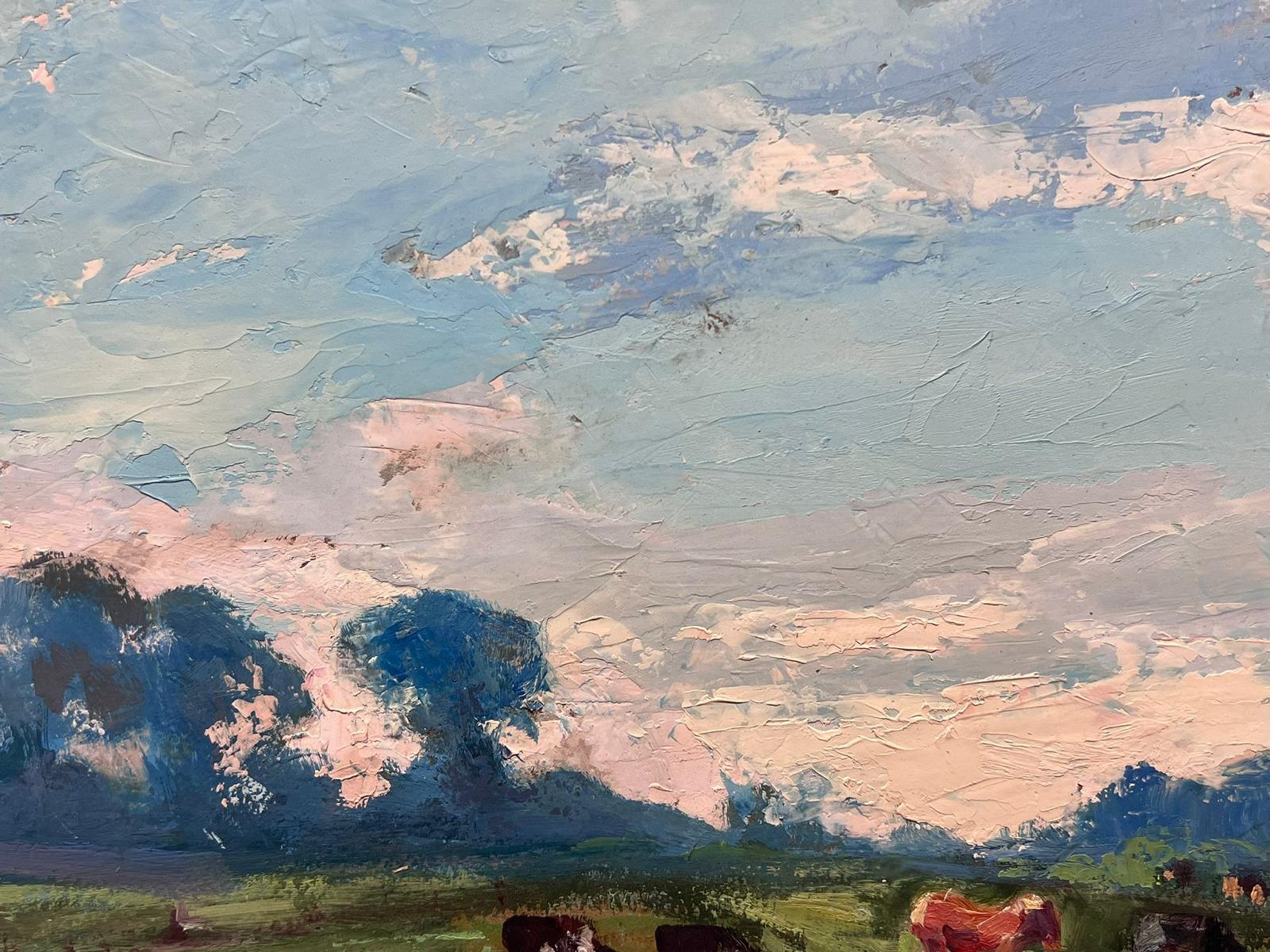 Peinture à l'huile française ancienne - Paysage d'été avec vaches qui brouillent sur des gazons verts en vente 2