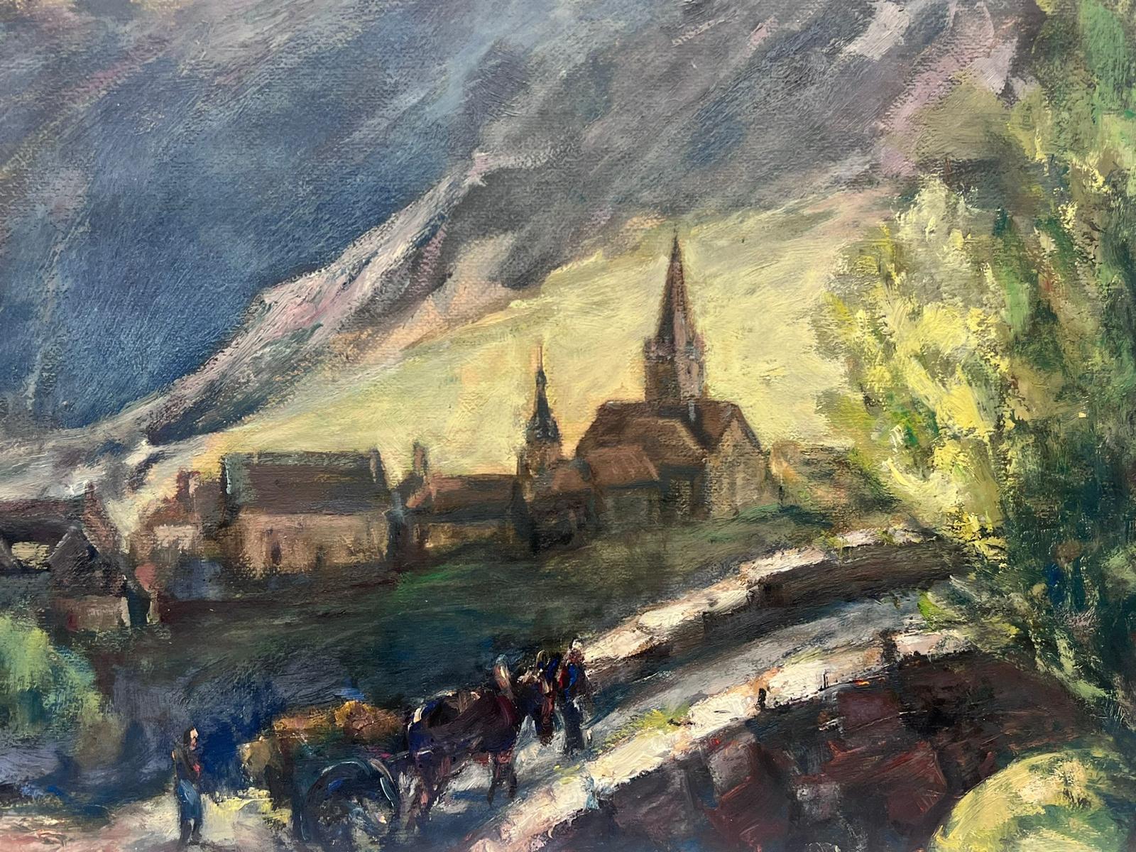 Peinture à l'huile française vintage - Paysage de village atmosphérique avec chevaux qui s'envolent en vente 1