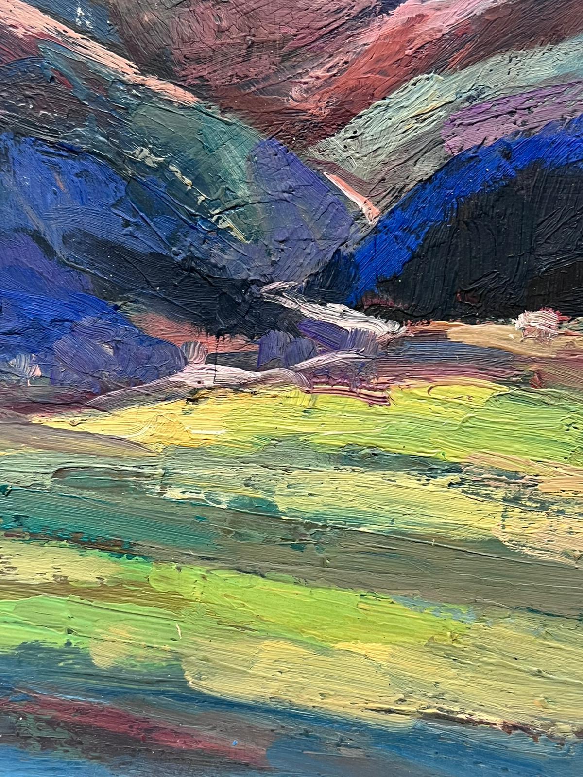 Peinture à l'huile française vintage d'un paysage de croix et de collines violettes - Painting de Leon Hatot