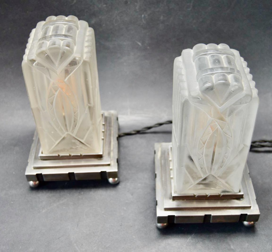 Léon Hugue : French 1930s Pair Art Deco Table Lamps Rare For Sale 1
