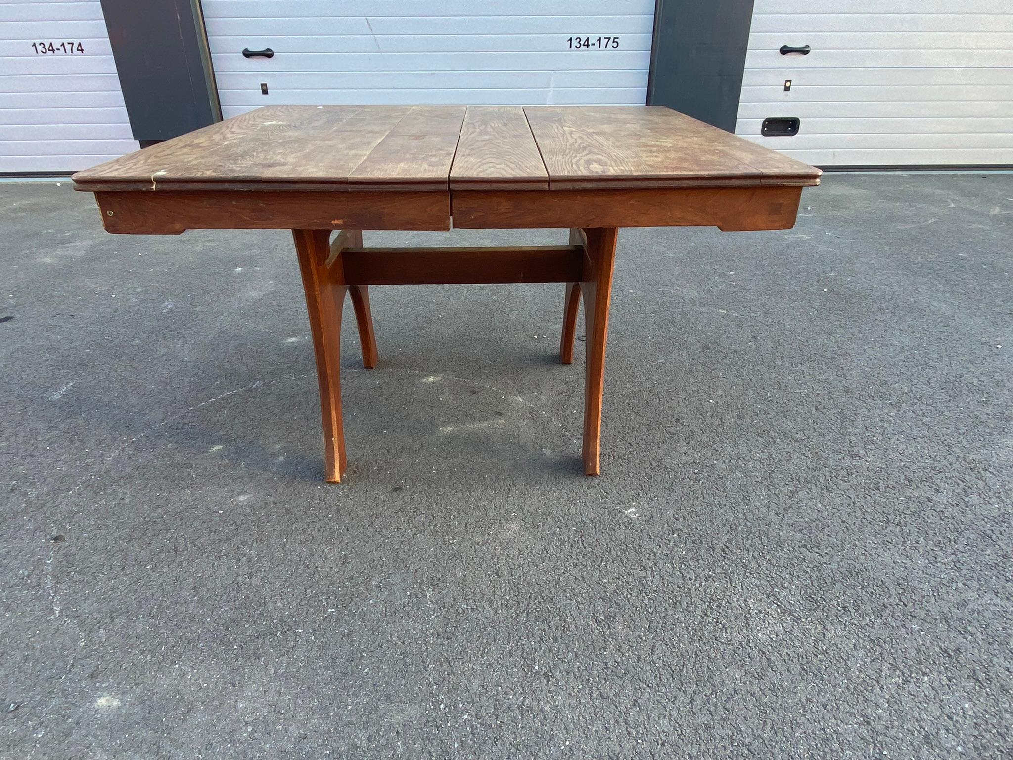 Léon Jallot '1874-1967' Art Nouveau Oak Table, circa 1910 For Sale 7