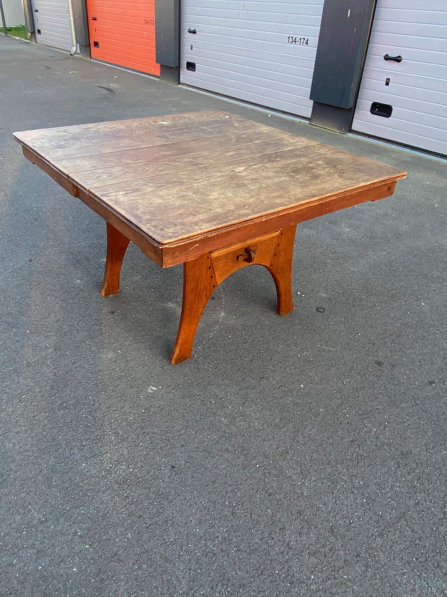 Léon Jallot '1874-1967' Art Nouveau Oak Table, circa 1910 For Sale 1