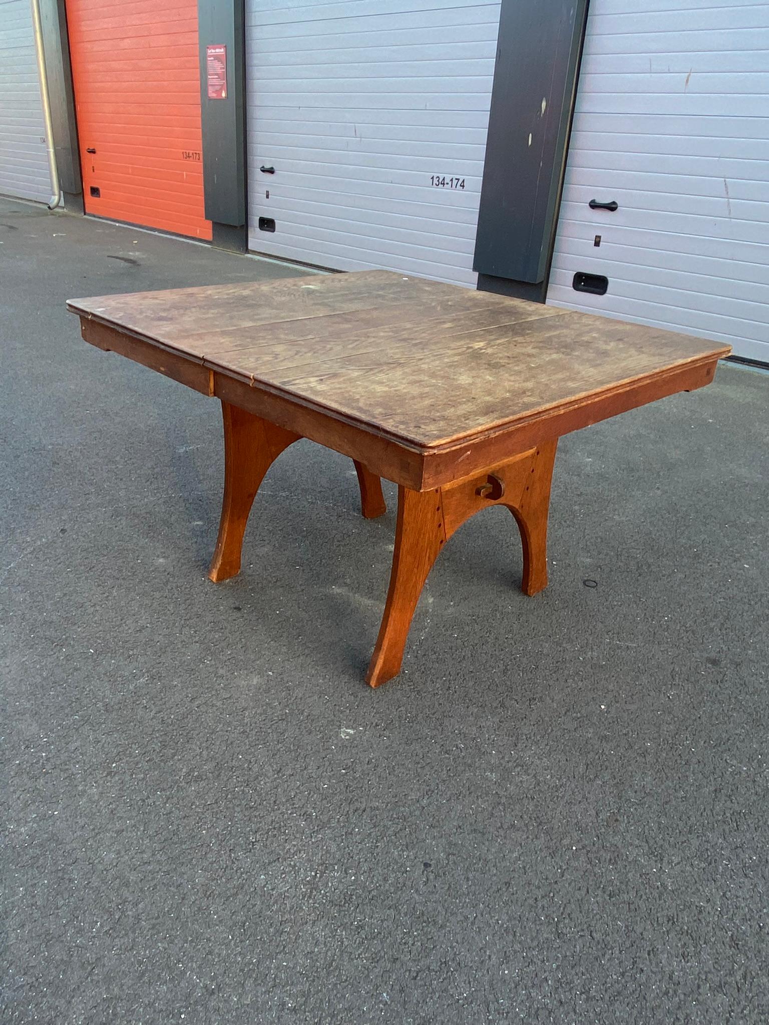 Léon Jallot '1874-1967' Art Nouveau Oak Table, circa 1910 For Sale 2