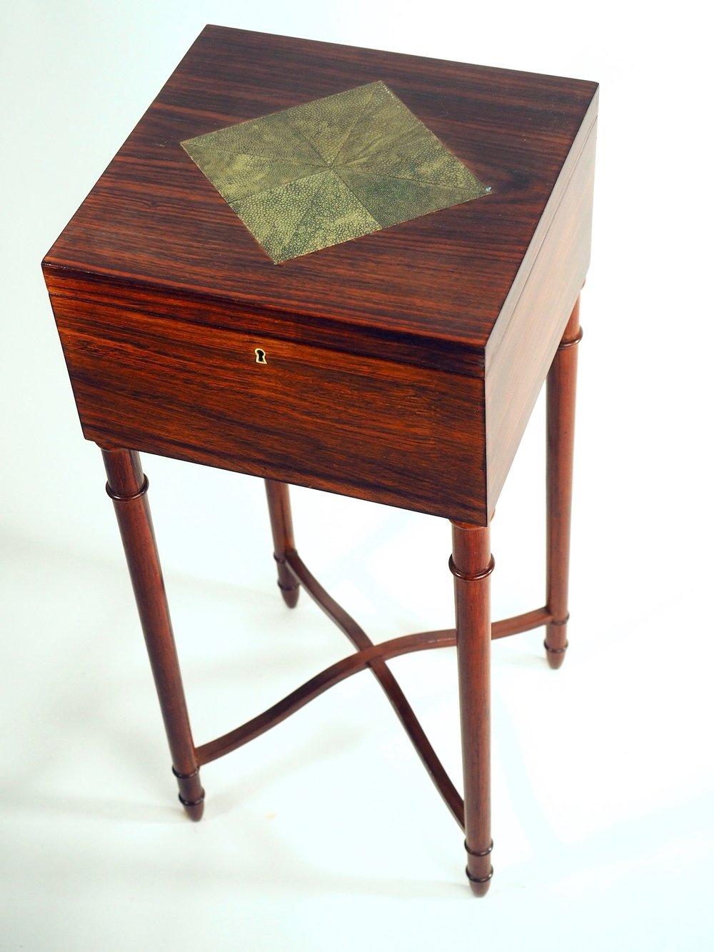 Beistelltisch mit Lift-Top von Leon Jallot (Art déco)