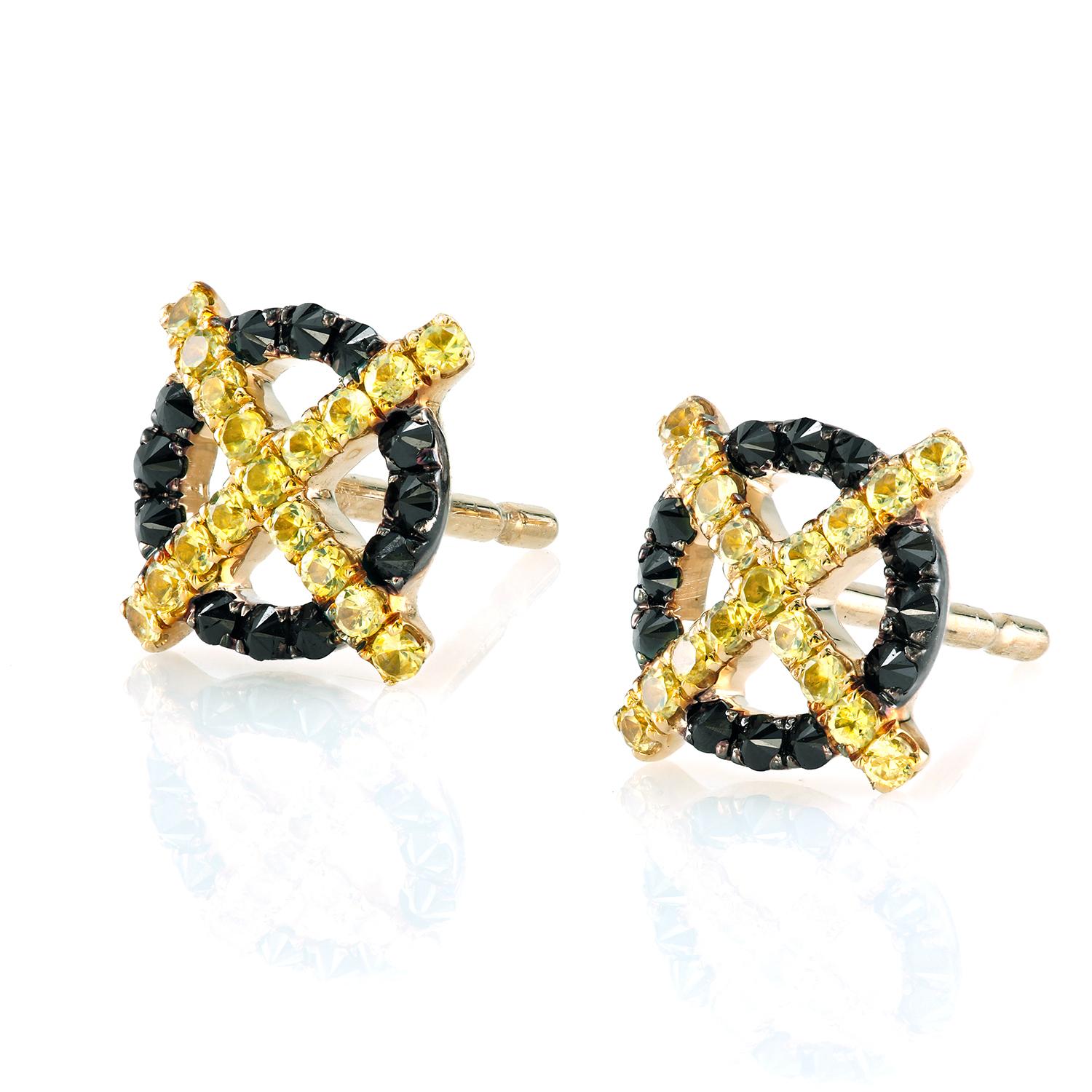 Contemporain Leon Mege Clous d'oreilles en or jaune 18 carats avec saphirs et diamants noirs en vente