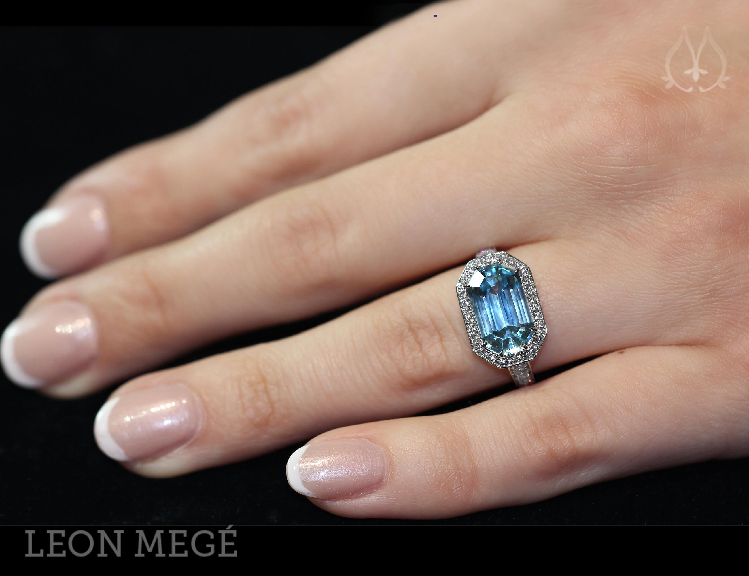 Women's Leon Mege Art Deco Style East-West Natural Aquamarine  Diamond Platinum Ring 