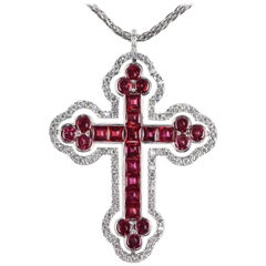Leon Mege Griechisch-orthodoxes Kreuz mit Rubinen und Diamanten in Platin