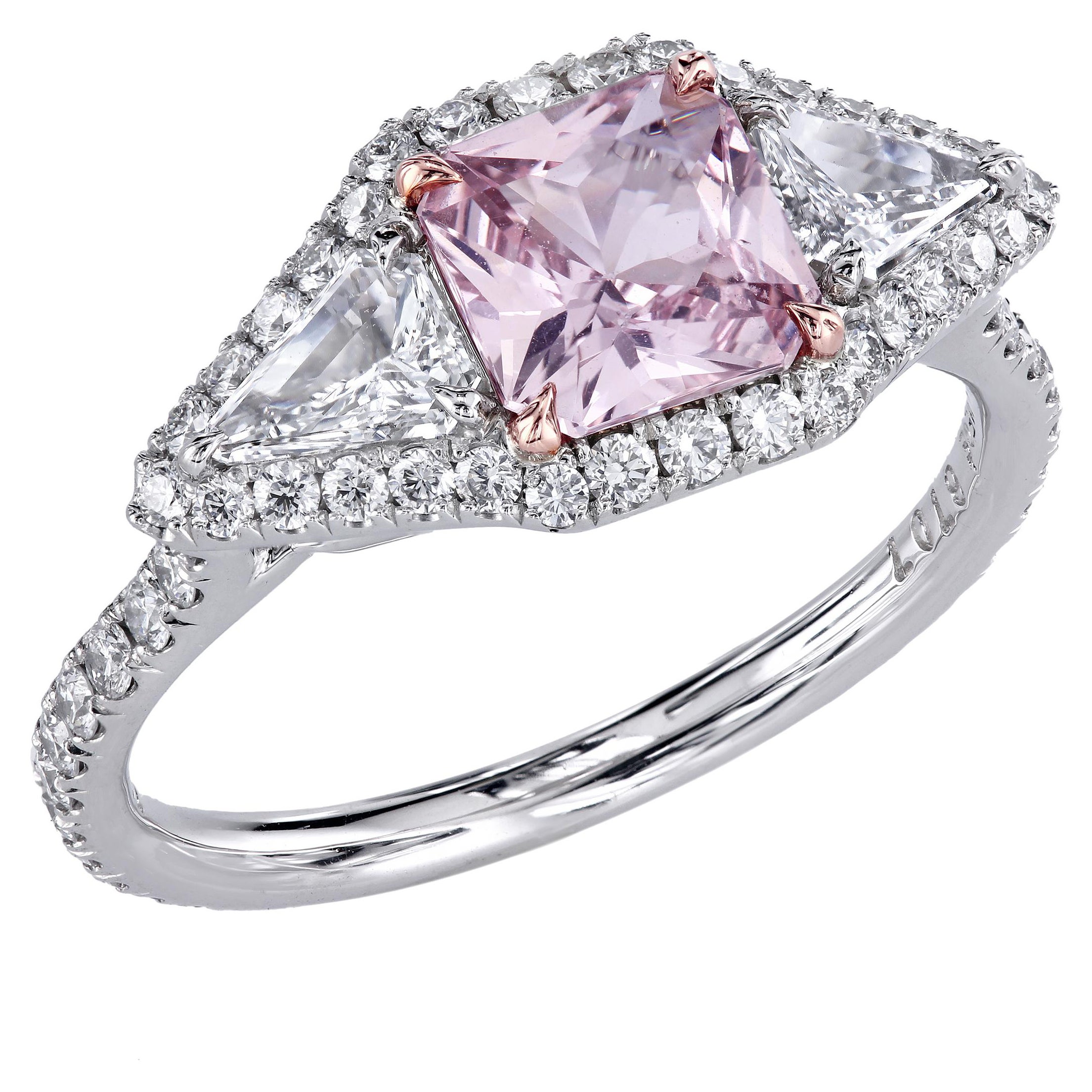 Anello di diamanti in platino stile Montpassier di Leon Mege con zaffiro rosa naturale