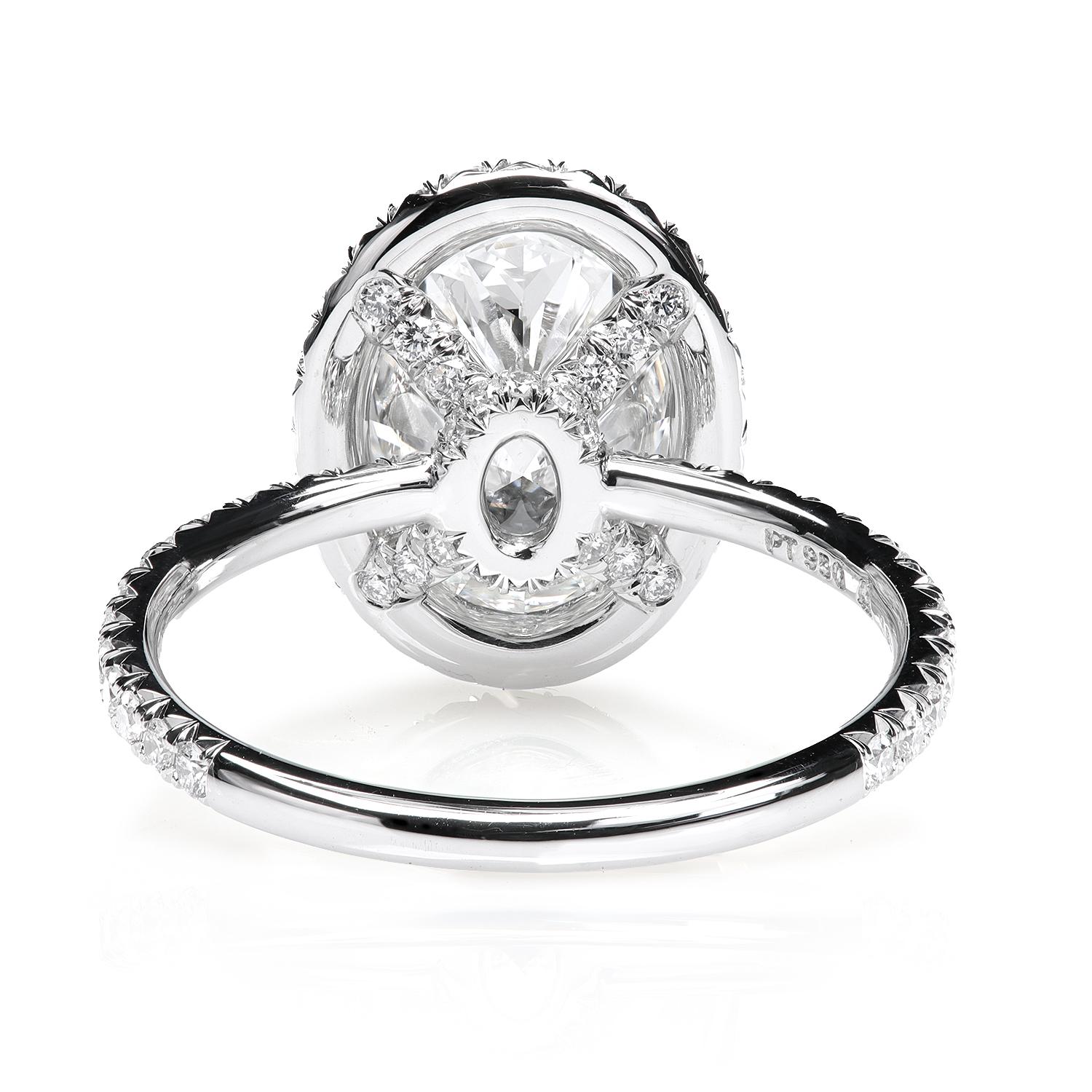 Oval Cut Leon Mege perfect oval halo ring with certified natural oval diamond For Sale
