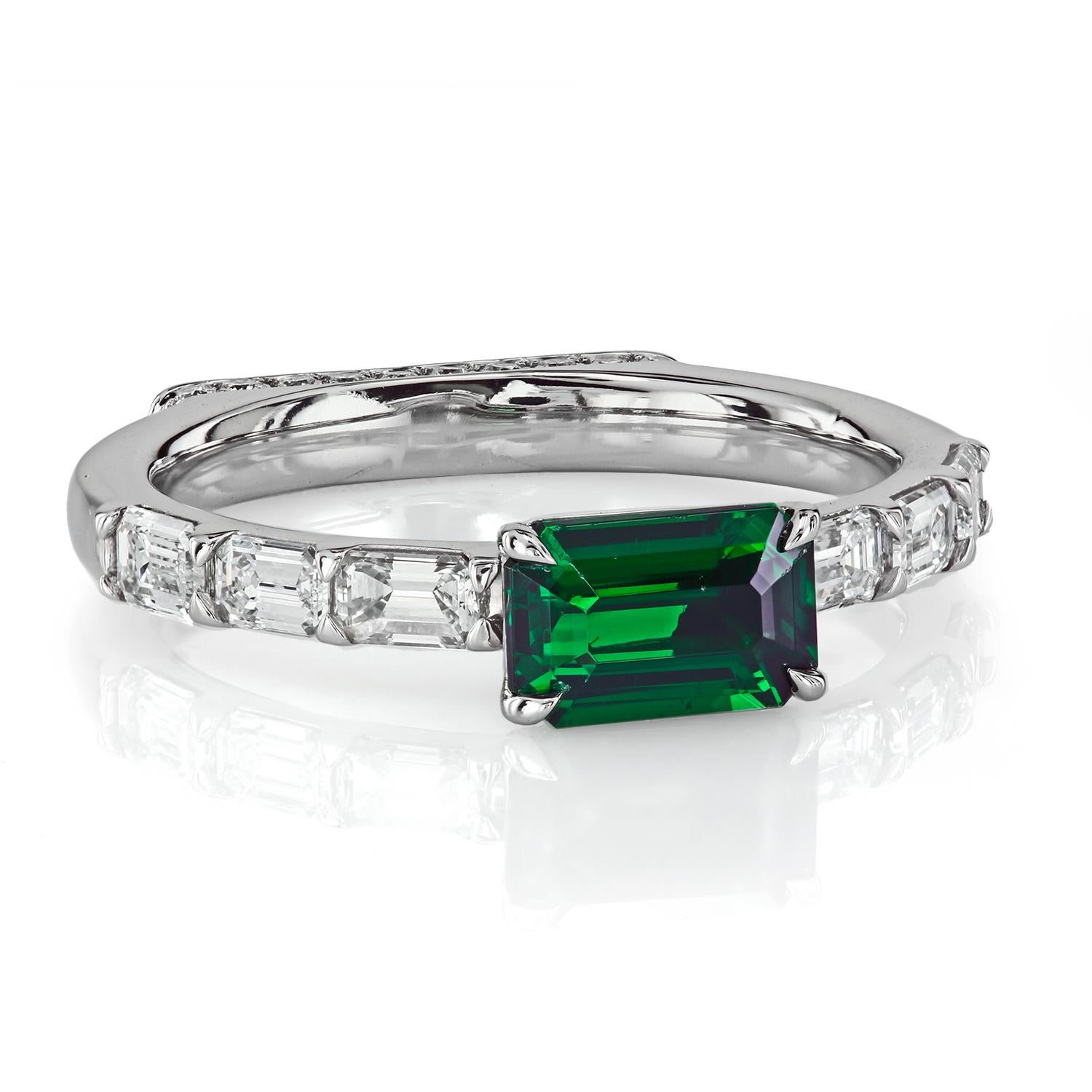 Contemporary Leon Mege Platinum East-West Ring with 1.00-carat Emerald Cut Tsavorite  For Sale