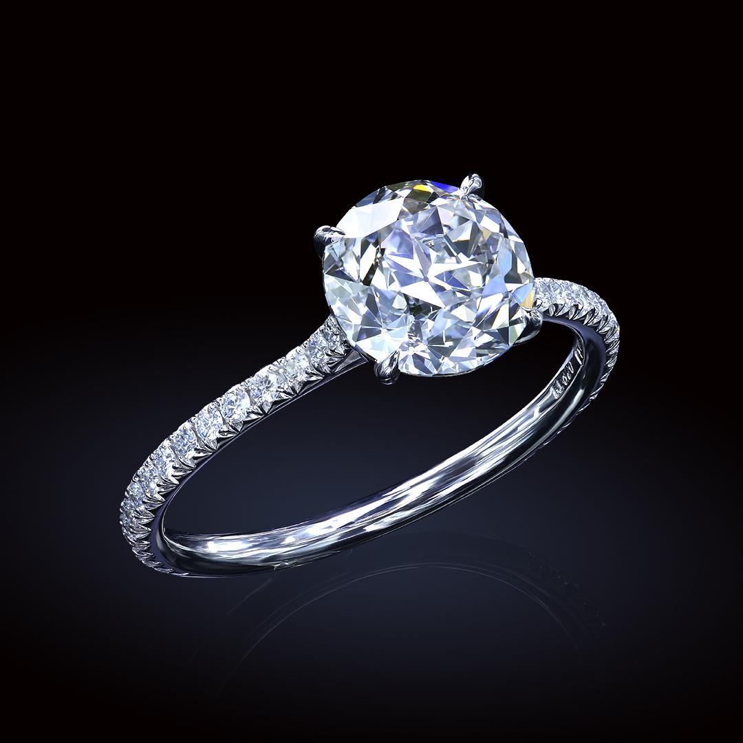 Leon Mege Platinum Engagement Ring with 1.66 Ct Old European Cut Diamond In New Condition For Sale In New York, NY