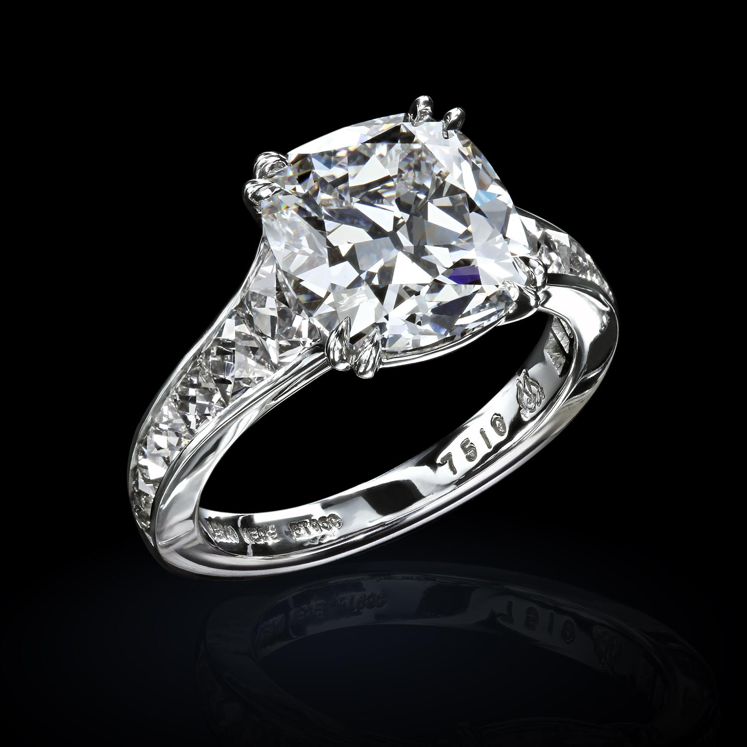Leon Mege Platin-Verlobungsring mit 3,09 Karat Diamant im antiken Kissenschliff im Kissenschliff (Zeitgenössisch) im Angebot