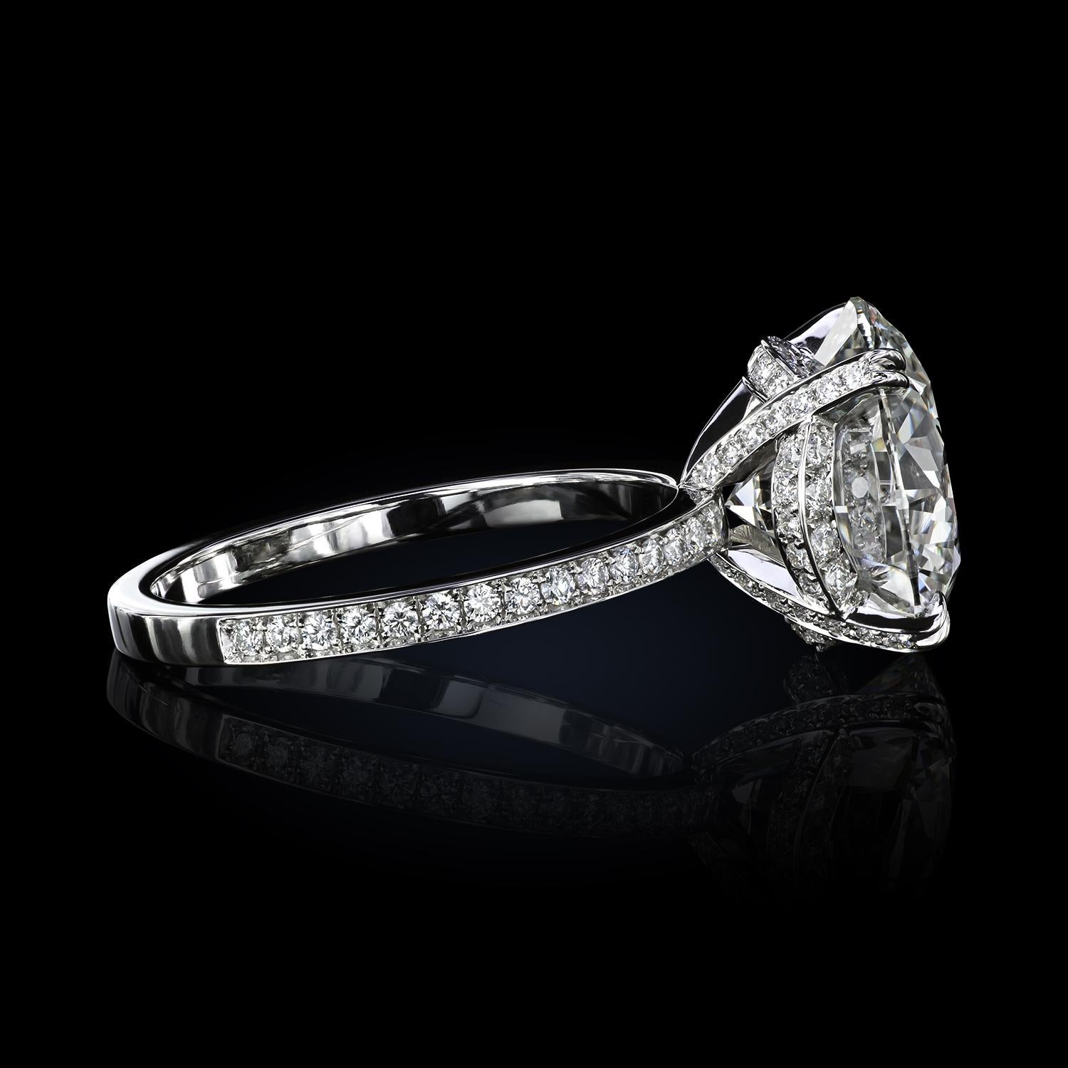 Taille vieille Europe Leon Mege Bague de fiançailles en platine avec un diamant certifié OEC de 3,70 carats. en vente