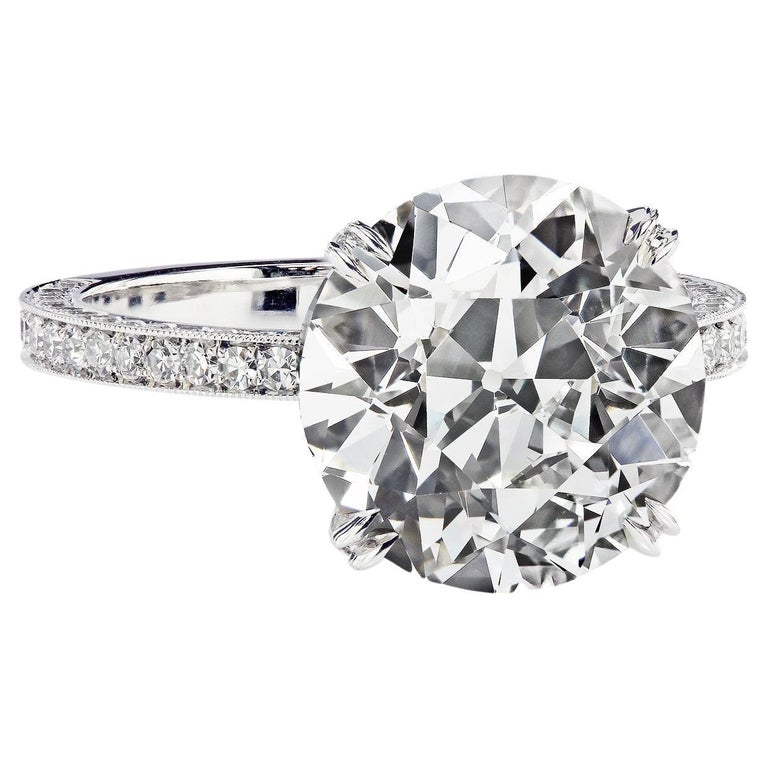 Platinum Engagement Ring with Certified 3.70Carat Oec Diamond For Sale