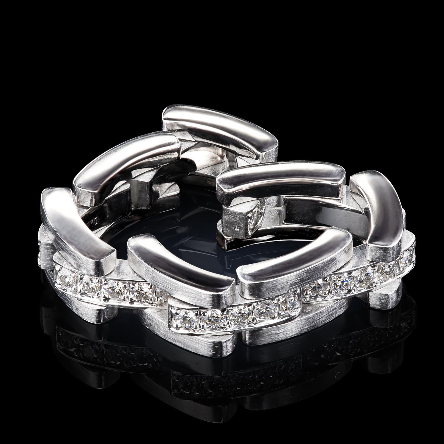 Leon Mege Bracelet flexible en platine avec diamants blancs  Neuf - En vente à New York, NY