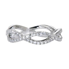 Anillo Leon Mege de platino con pavé "Helix