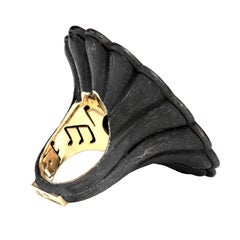 Bague Maestro de Léon Mégé, fabriquée à la main en argent sterling et en or jaune (18K)