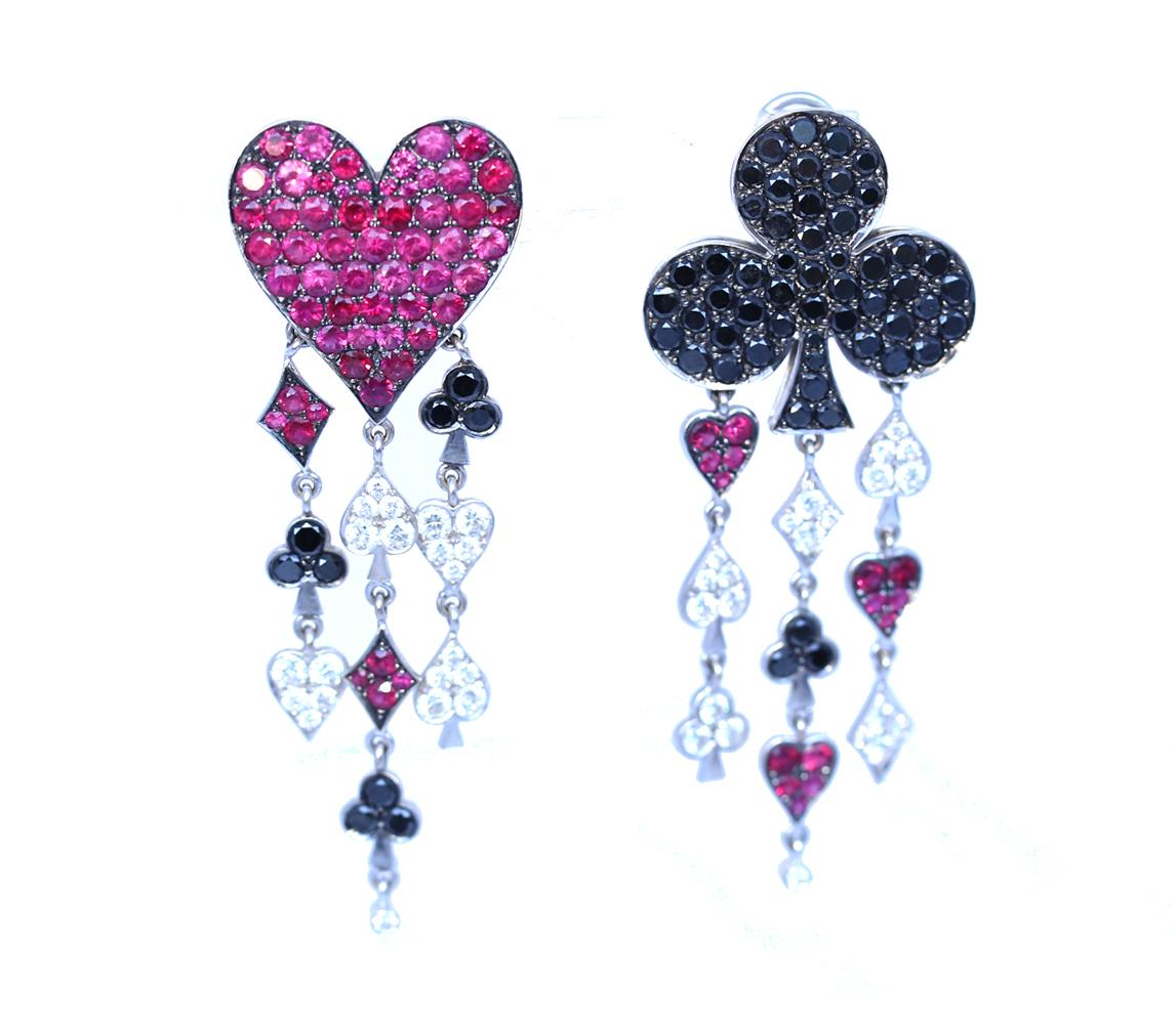 Leon Popov Cards Suit Hearts Clubs Rubies Diamonds White Gold Earrings, 2005
Cards Suit Hearts Clubs Rubies Diamonds White Gold Earrings. Truly massive jewlery by Leon Popov. The superb quality of jeweler masterpieces. Modern-day classic jeweler and
