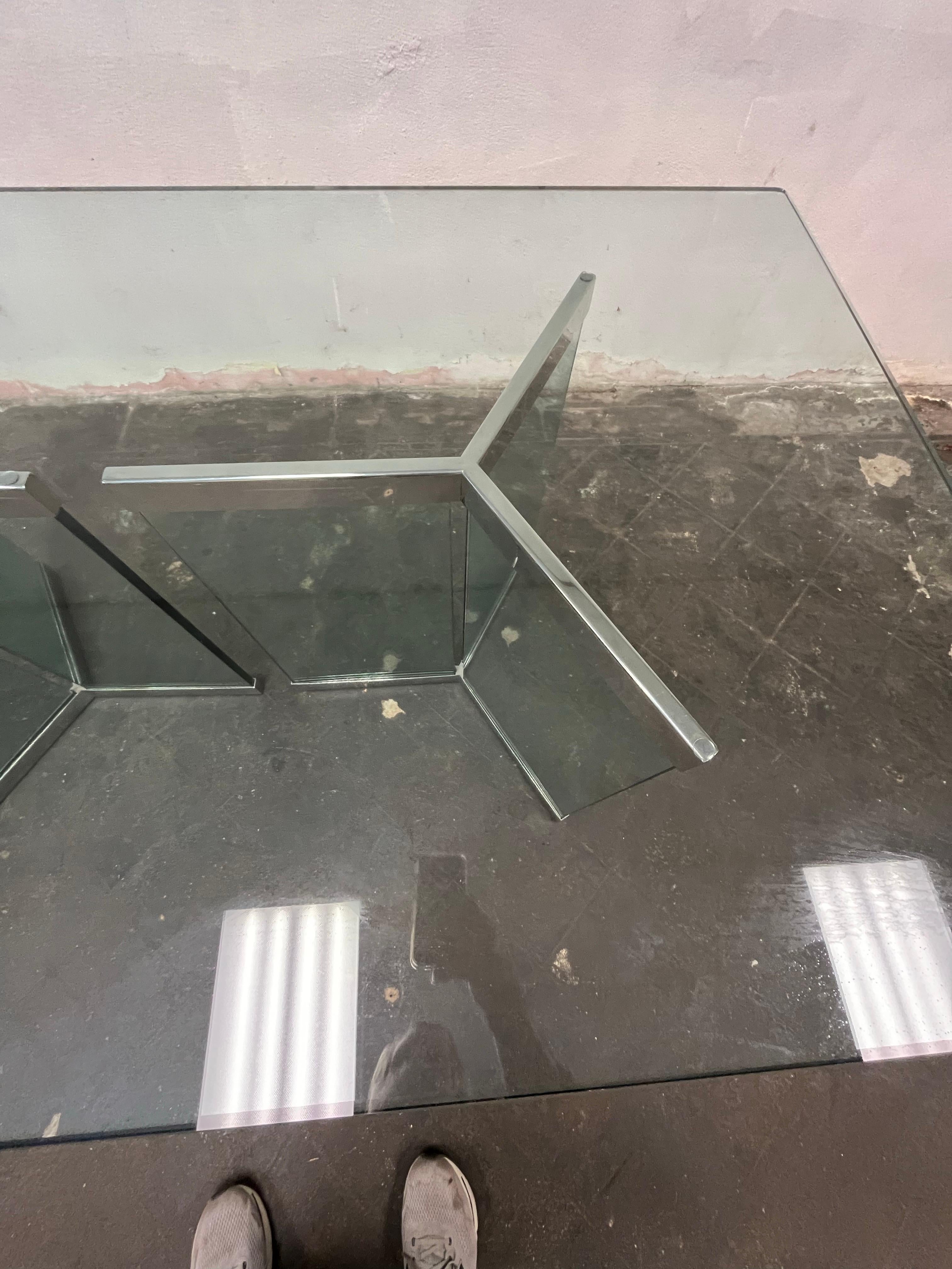 Inconnu Table de salle à manger Leon Rosen pour Pace Collection Glass and Chrome en vente