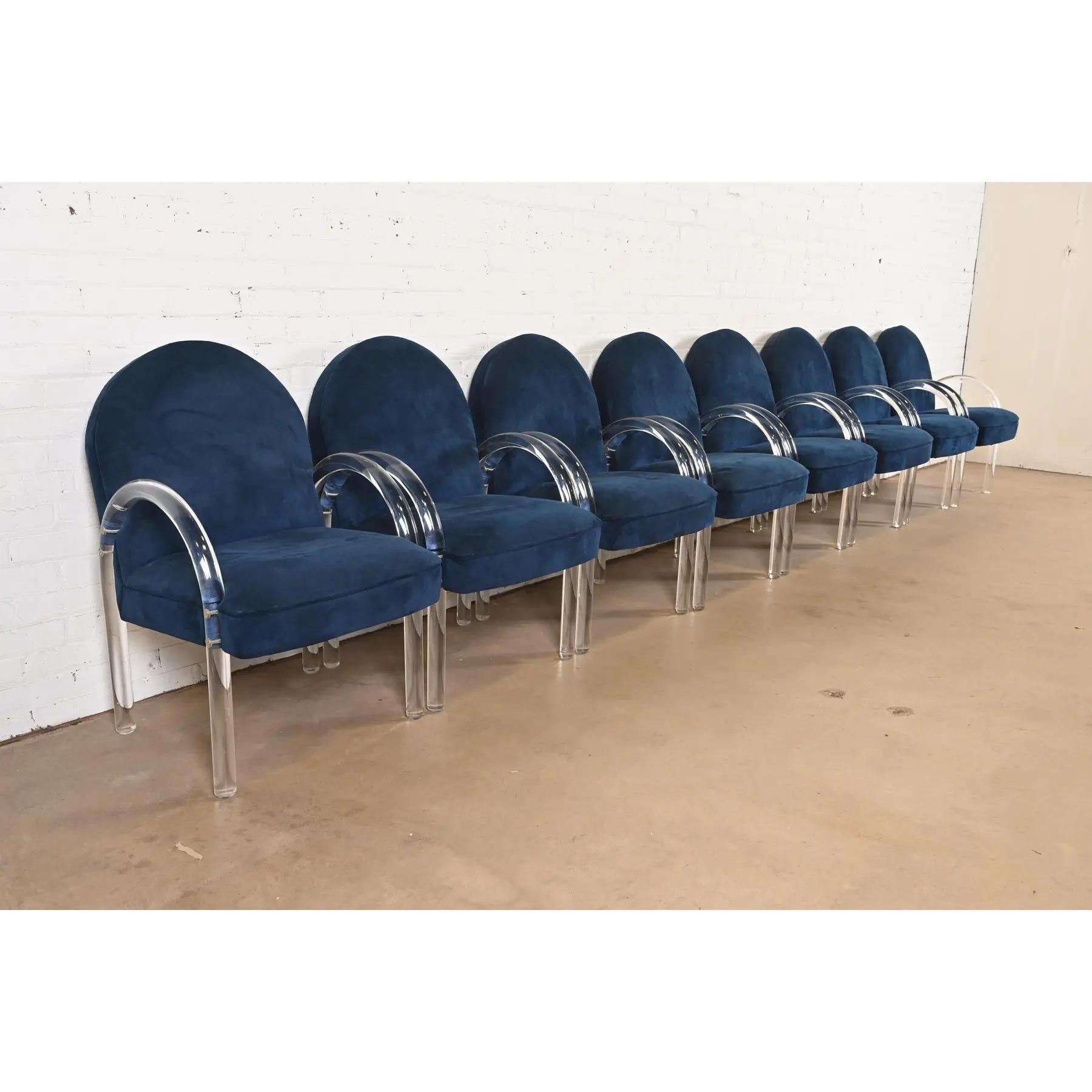 An outstanding set of eight Modern Art Deco or Mid-Century Modern lucite waterfall armchairs, club chairs, or lounge chairs

By Leon Rosen for The Pace Collection

USA, 1970s

Sculptural lucite frames, with blue suede upholstery.

Measures: 22