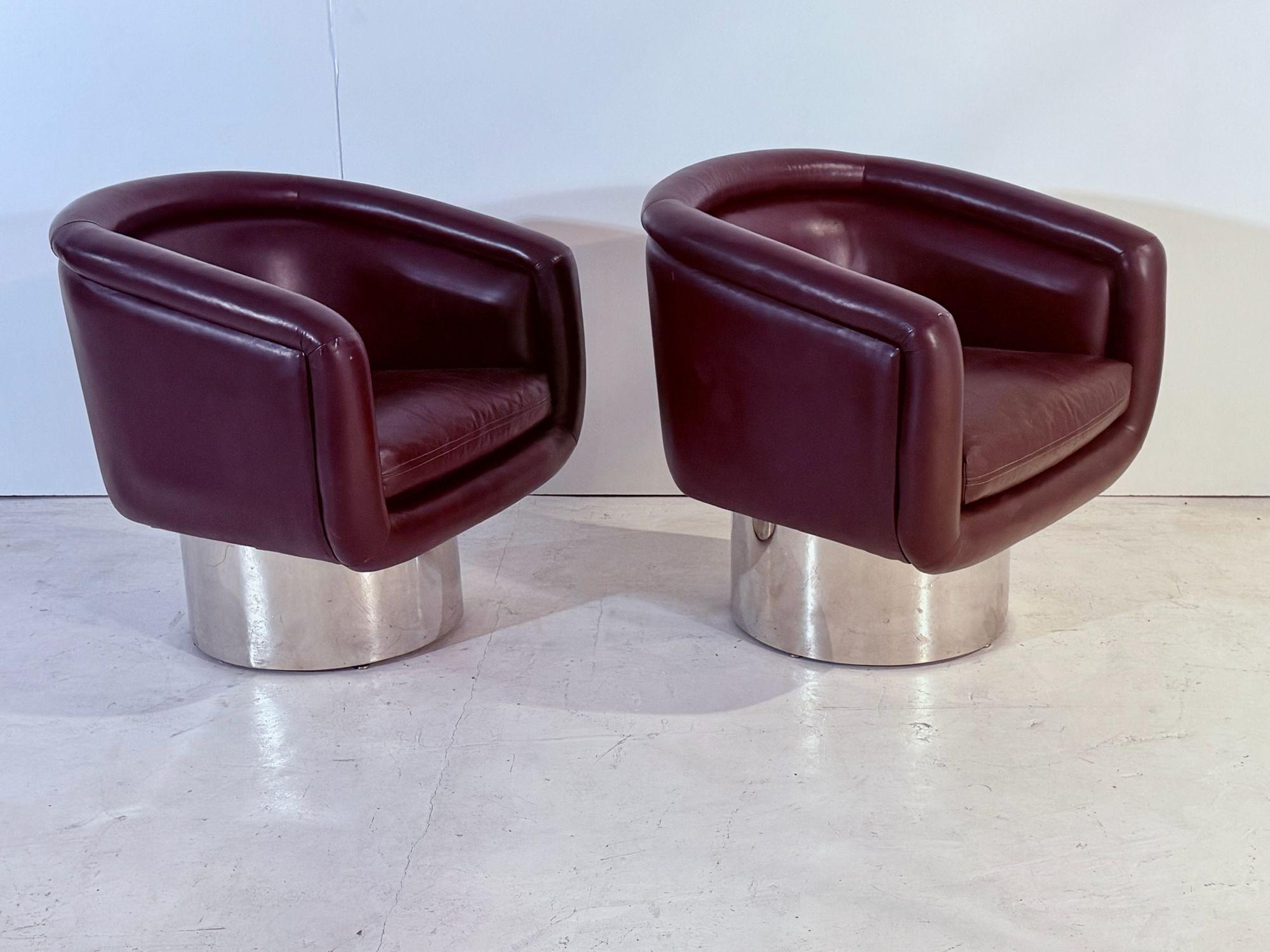 Leon Rosen For PACE Swivel Lounge Chairs, 1970 (amerikanisch) im Angebot
