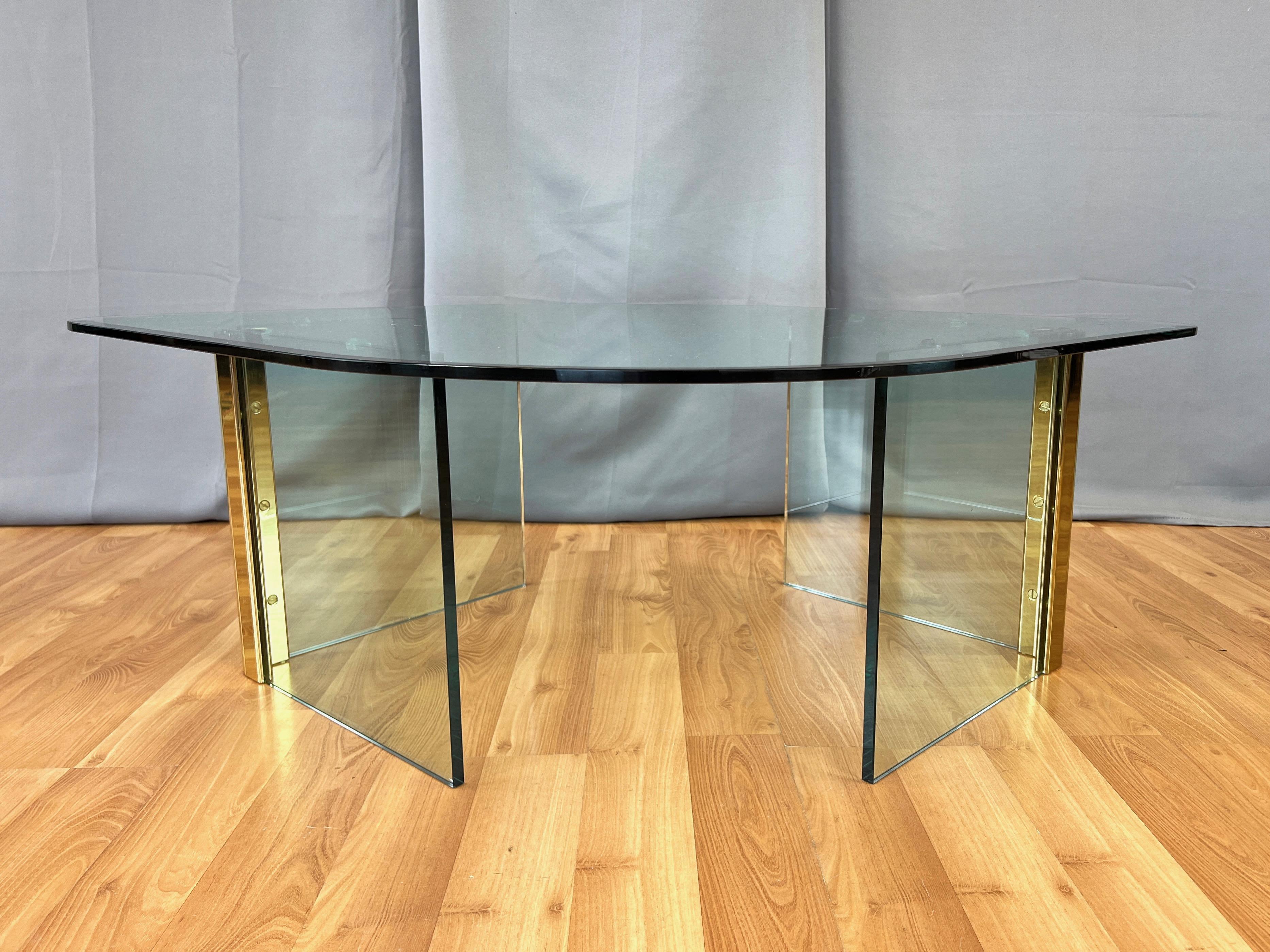 Minimalist Leon Rosen for The Pace Collection Brass and Glass Coffee Table, 1970s For Sale