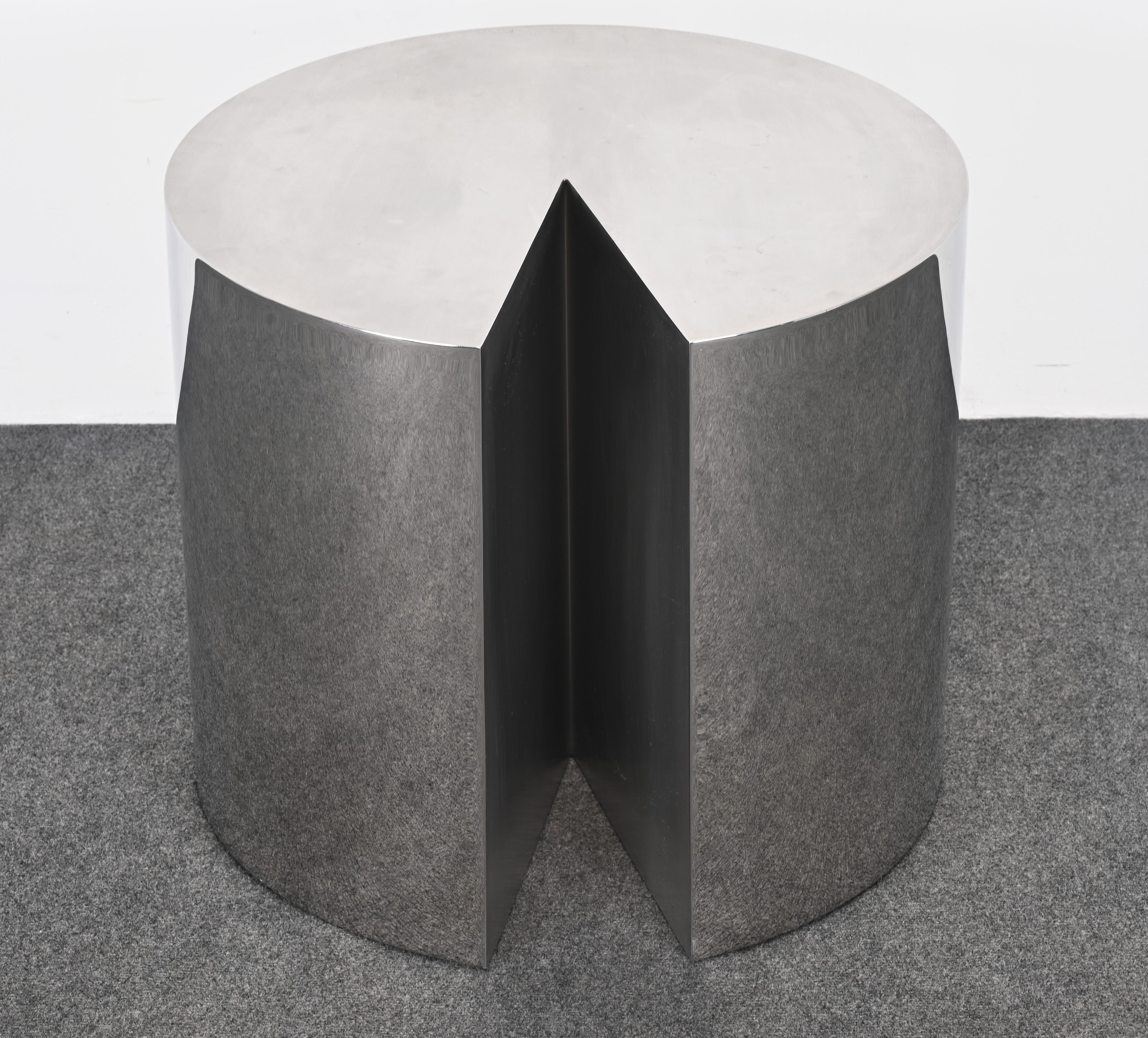 In der Art von Leon Rosen Pace „Pac Man“  Massiver Beistelltisch aus Edelstahl, 1980er Jahre im Angebot 1