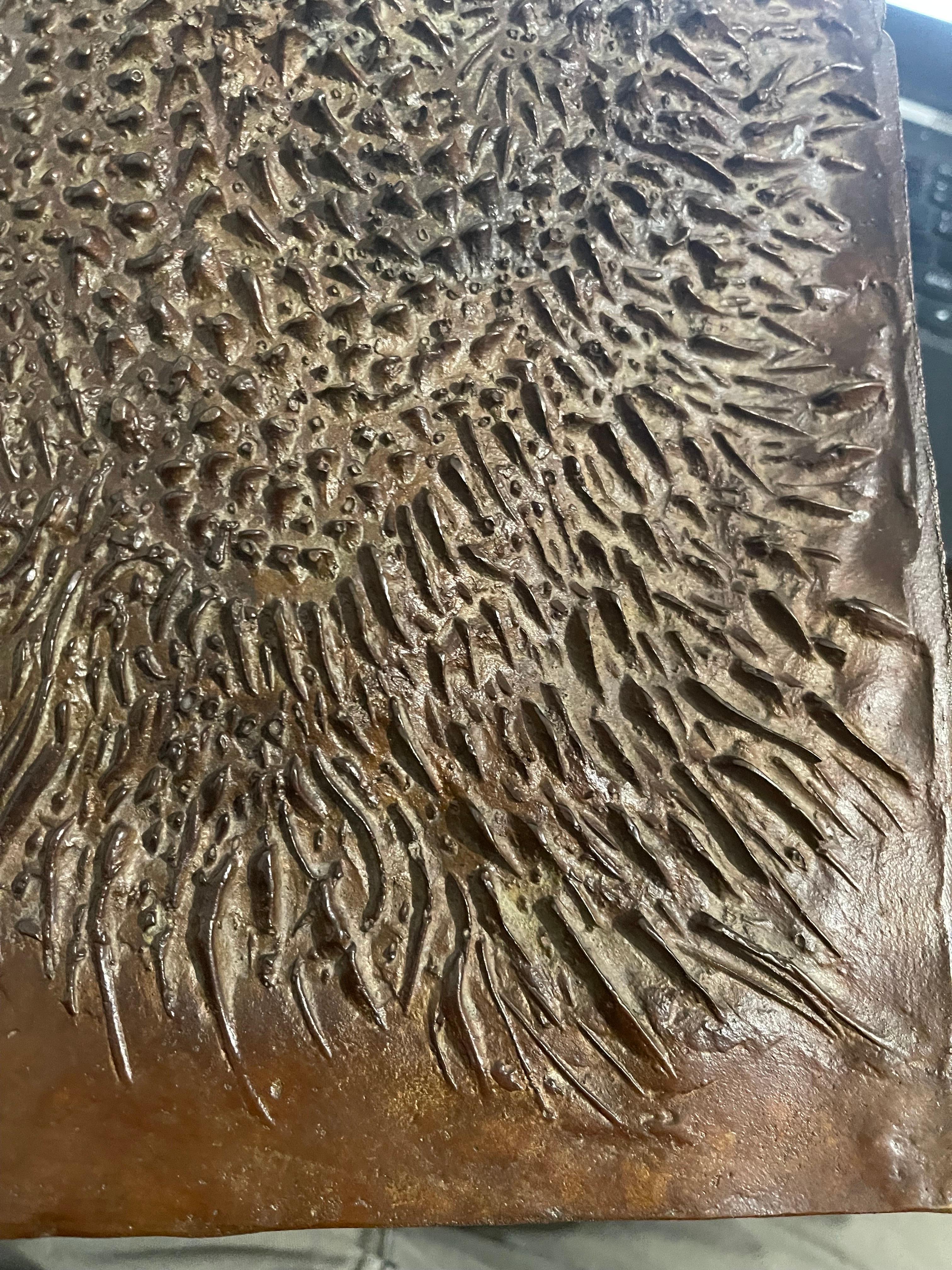 Escultura de bronce Figura con bestia Modernista estadounidense Leonard Baskin Arte de museo en venta 4