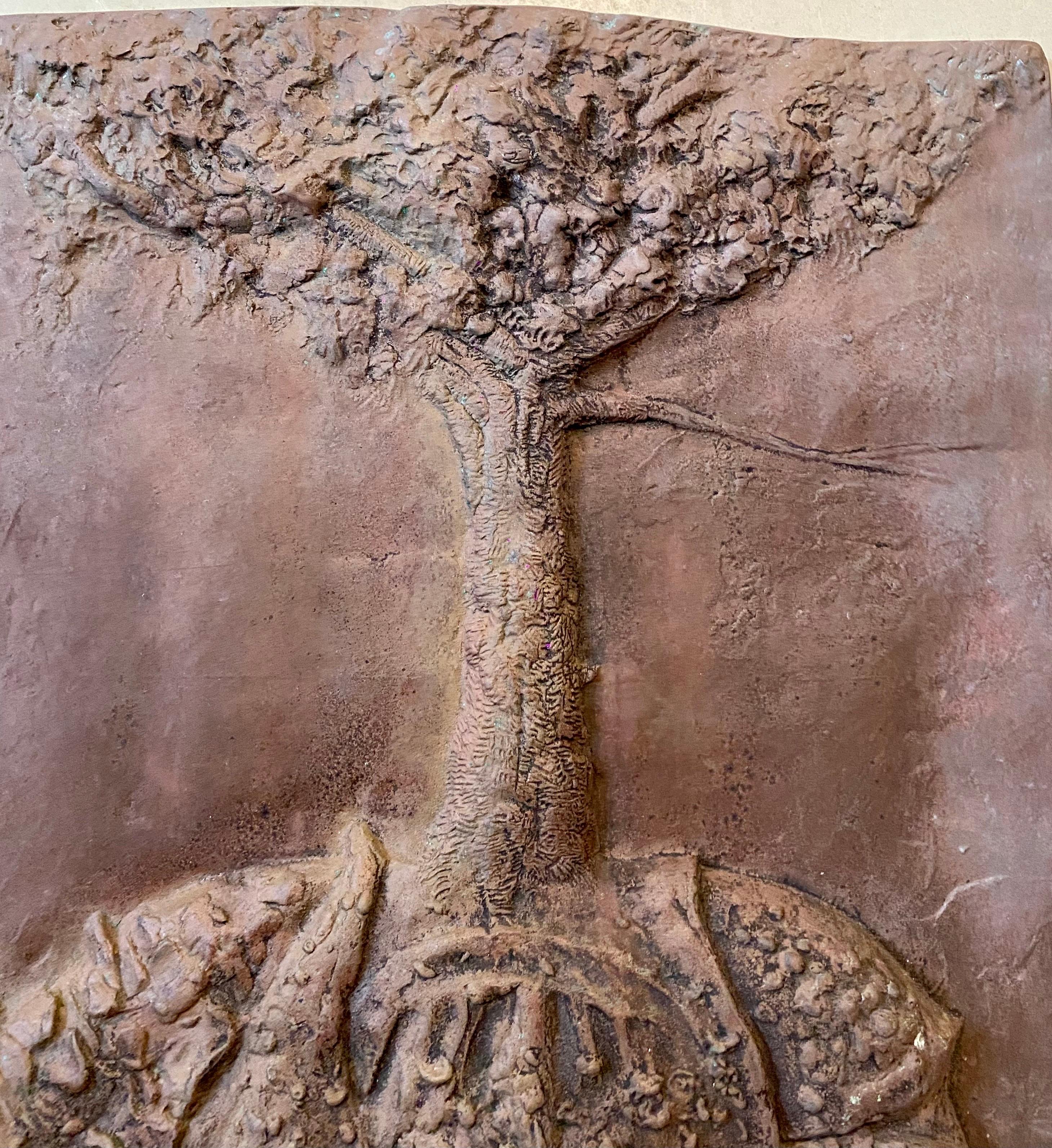 Sculpture en bronze en relief rhinocéros avec arbre de Leonard Baskin, moderniste américain en vente 3