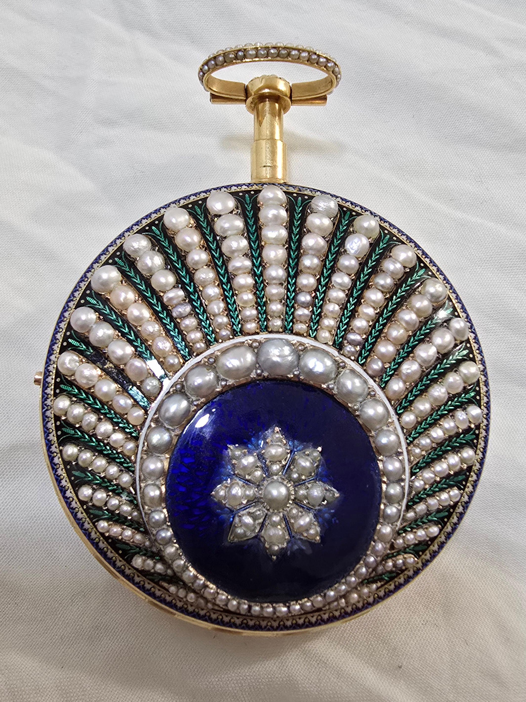 Leonard Bordier 18K Gold Pocket Watch with Pearls and Enamel – Made for the Chin In Good Condition For Sale In Madrid, ES