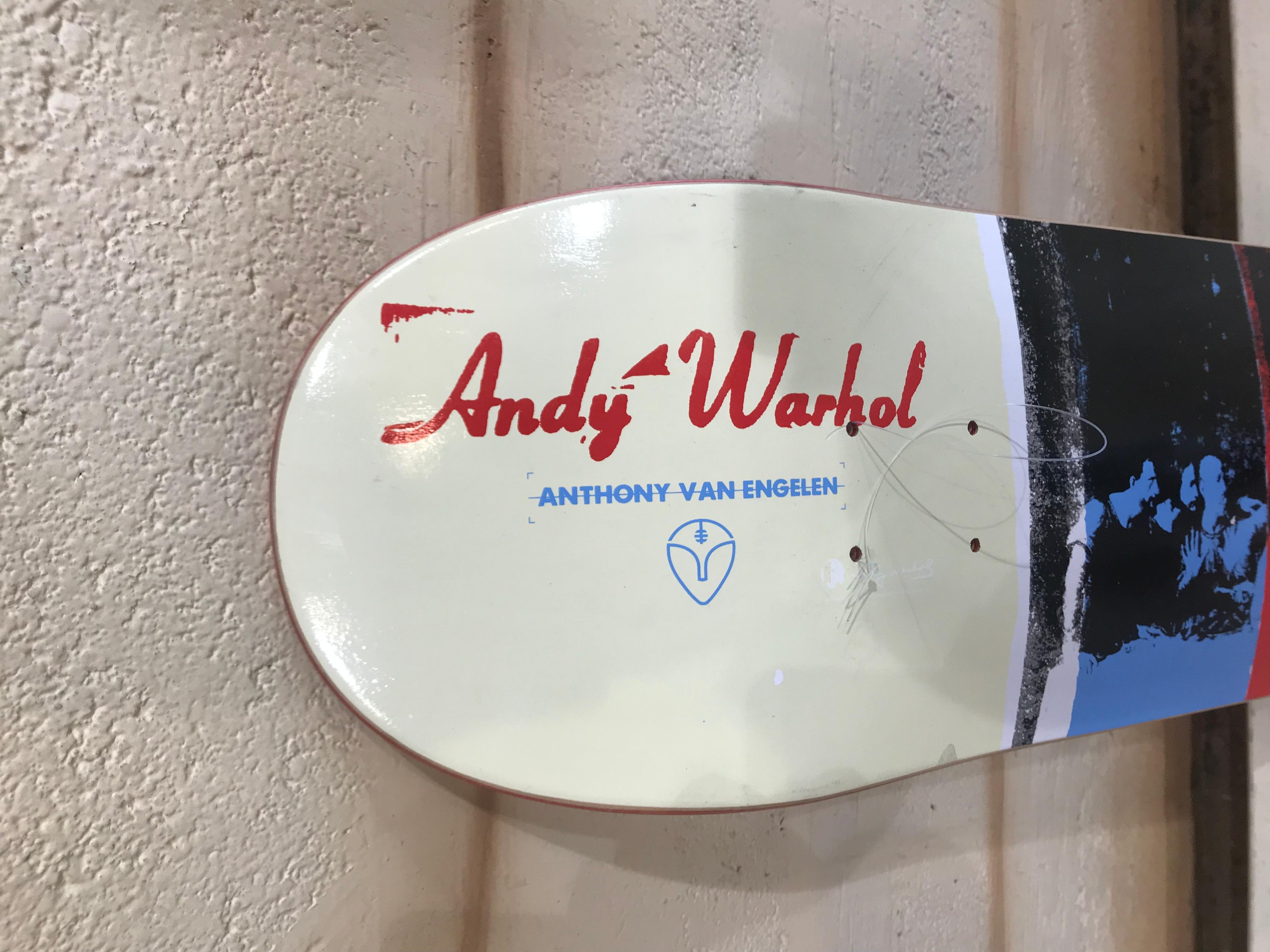 Leonard de Vinci & Andy Warhol skate
New but not wrapped in plastic
Plate signed
390 €.