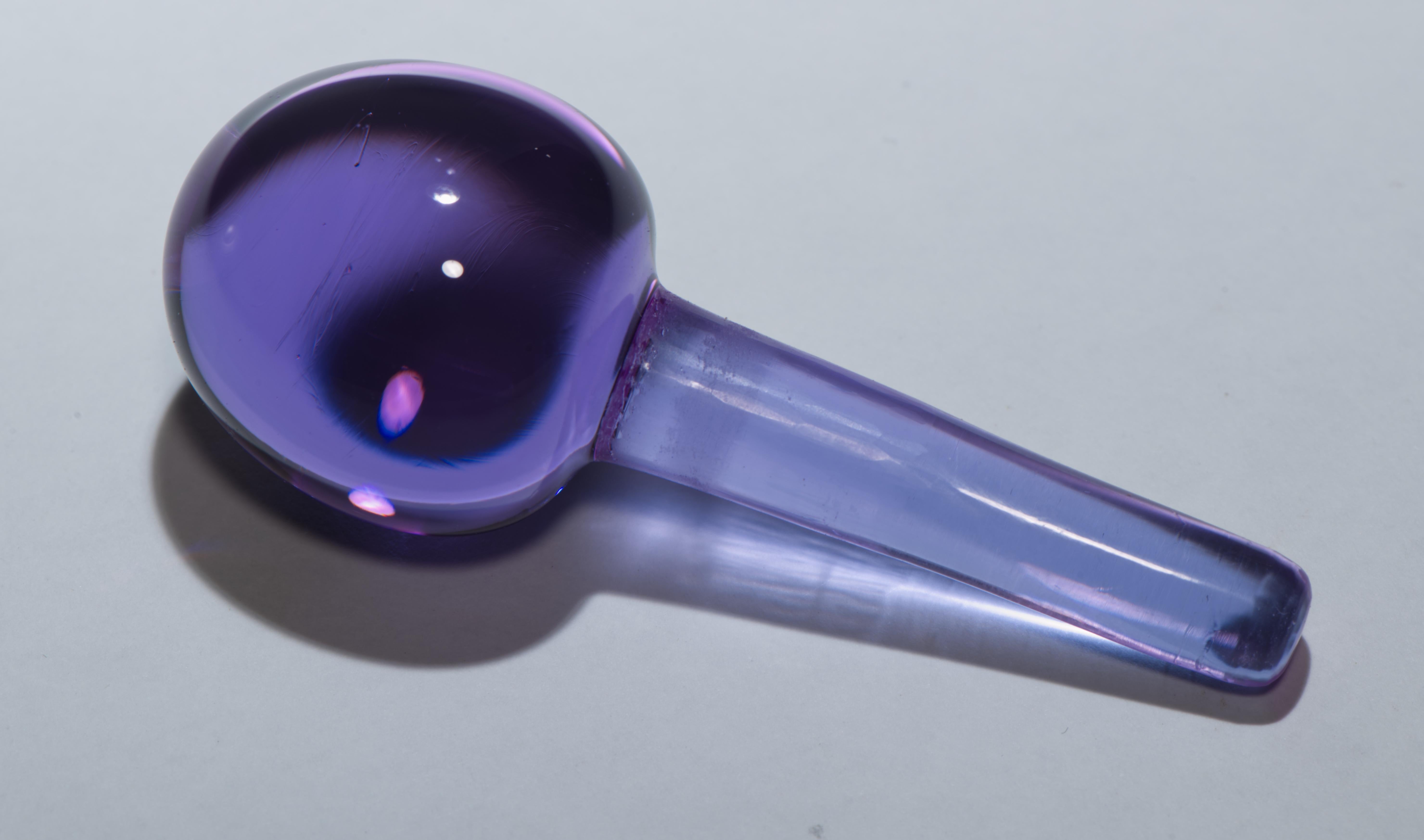 Leonard DiNardo Neodymium Alexandrite Glass Perfume Bottle, 1983 For Sale 3