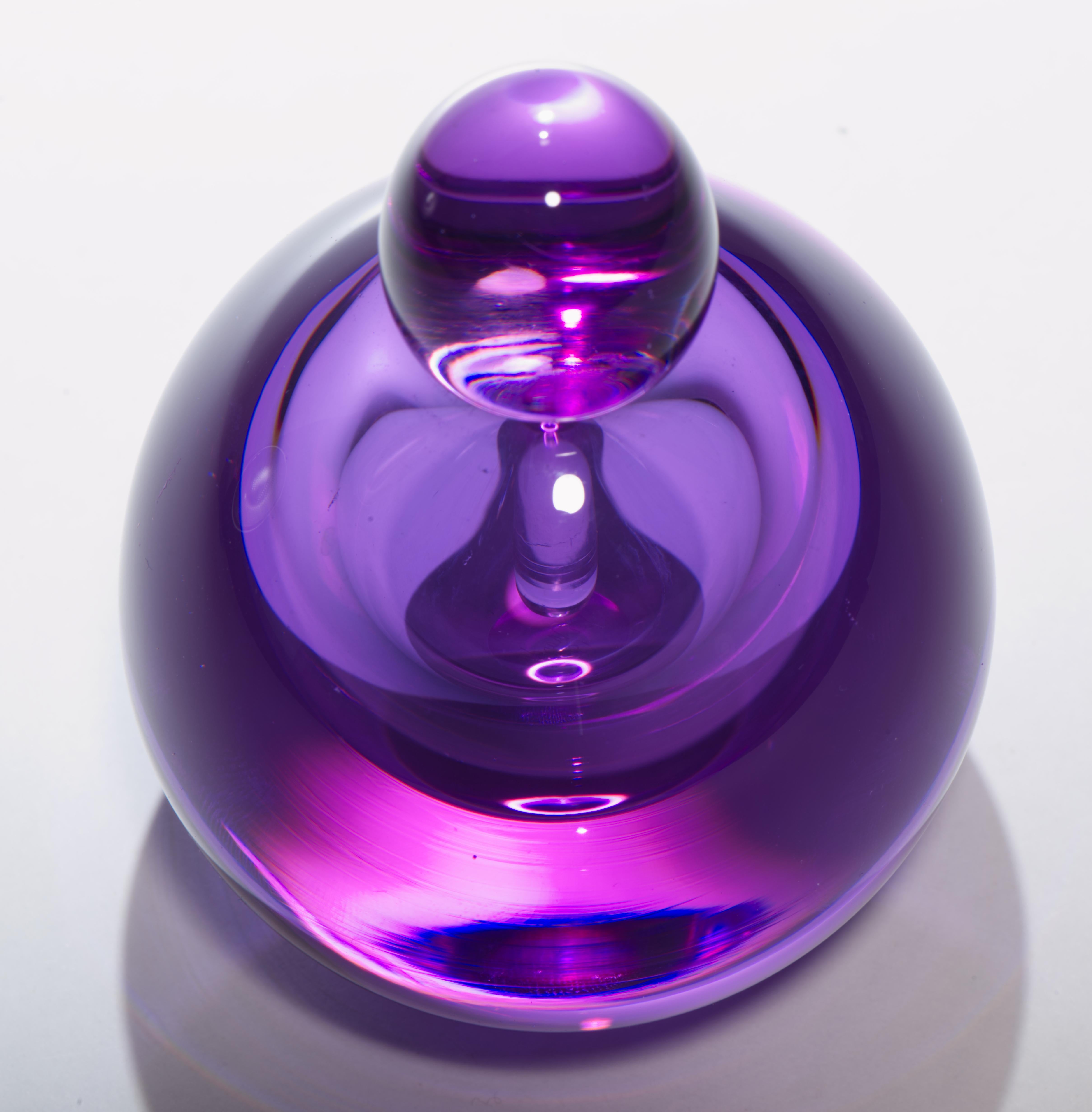 Leonard DiNardo Neodymium Alexandrite Glass Perfume Bottle, 1983 For Sale 1
