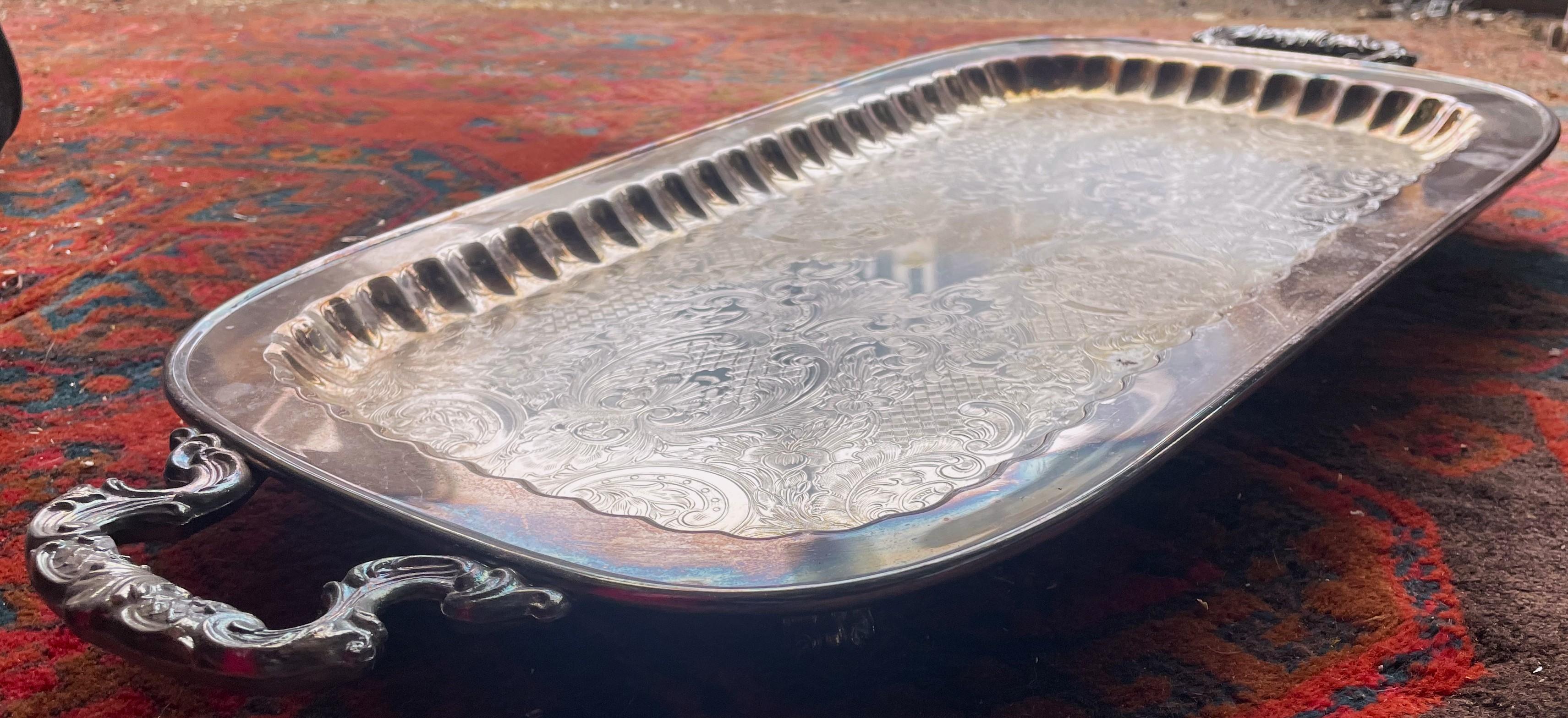 20th Century Leonard Etched Ribbed Silverplate Footed Handled Narrow Serving Bar Tray For Sale