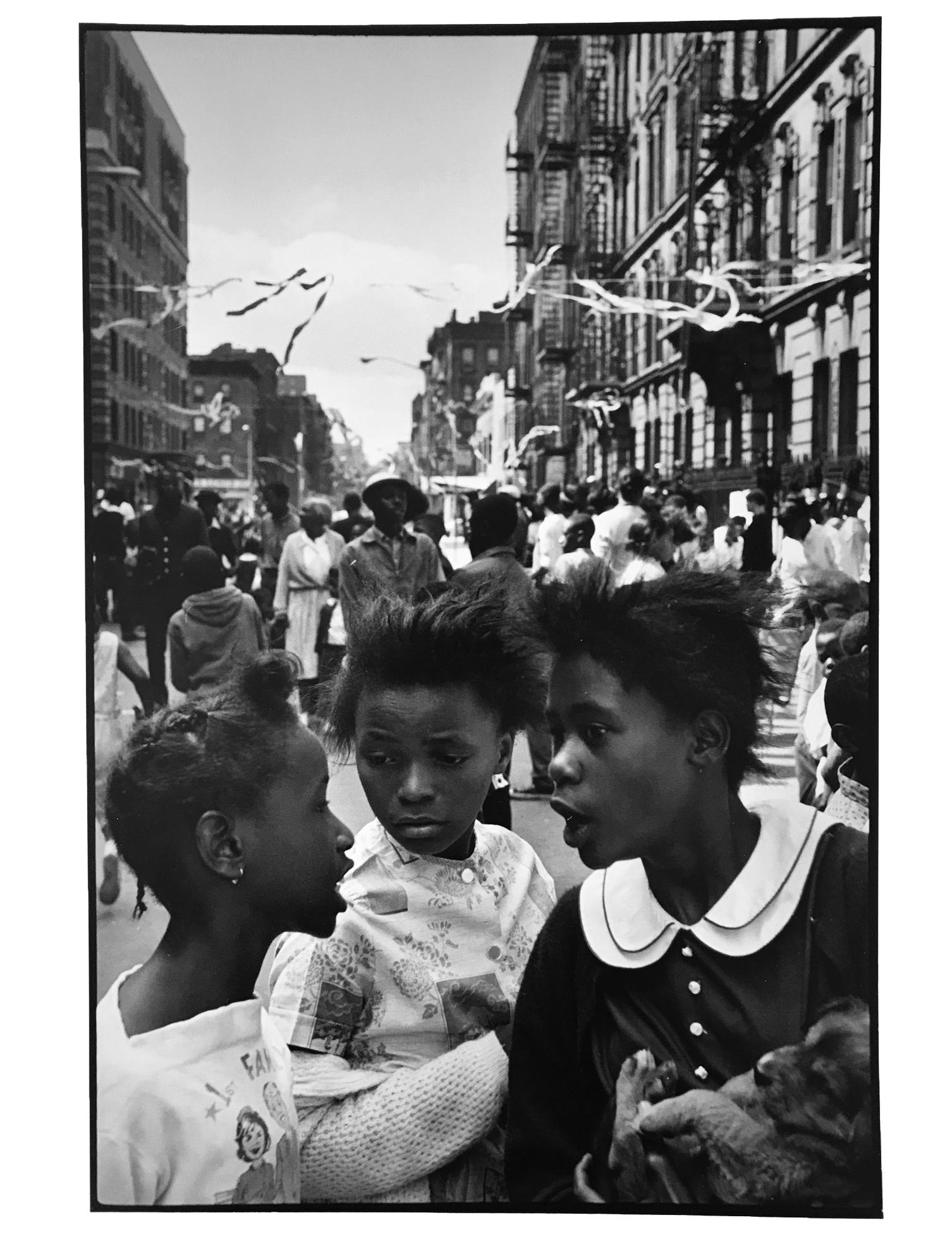 Girls in Harlem Street, Portrait Photography of African American Children 1960s