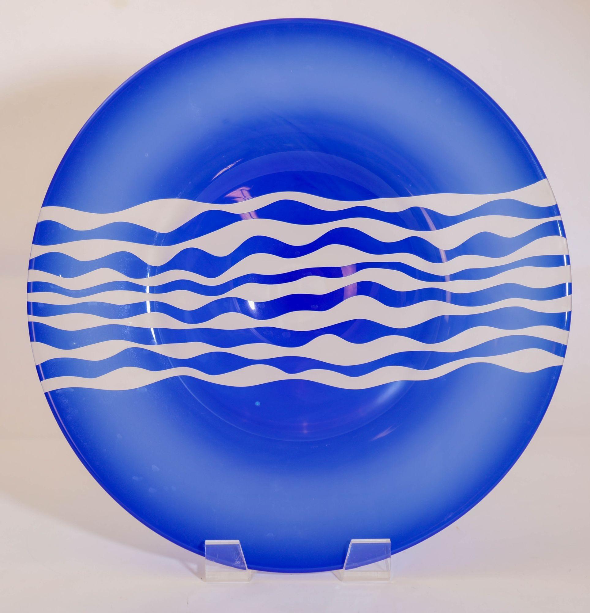 Leonard Marty Cobalt Blue with Etched Waves Large Art Glass Bowl Signed Dated For Sale 5