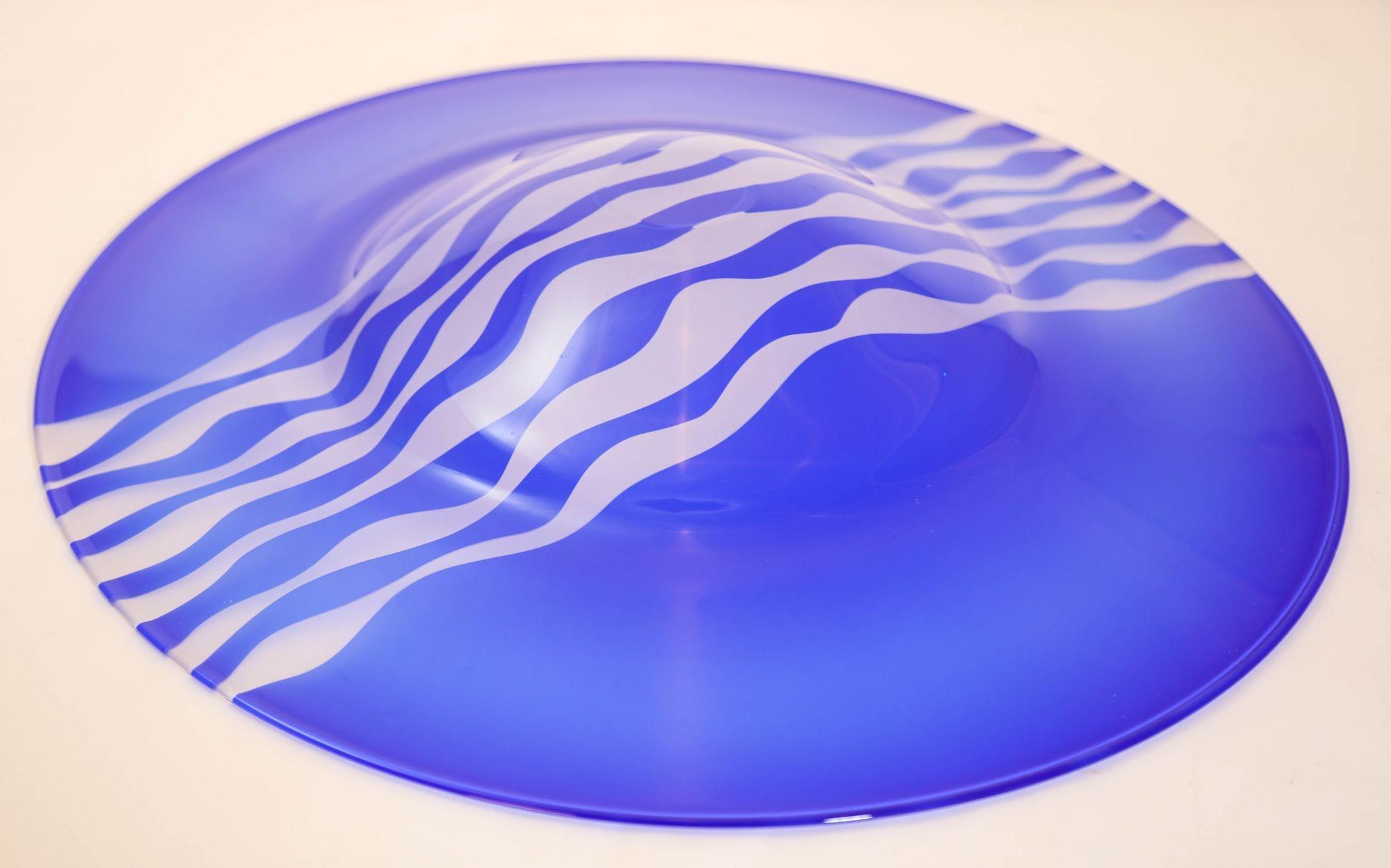 Leonard Marty Cobalt Blue with Etched Waves Large Art Glass Bowl Signed Dated For Sale 1