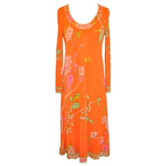 Leonard of Paris - Jolie robe en jersey à imprimé floral en poudre-tangerine avec fermeture éclair au dos