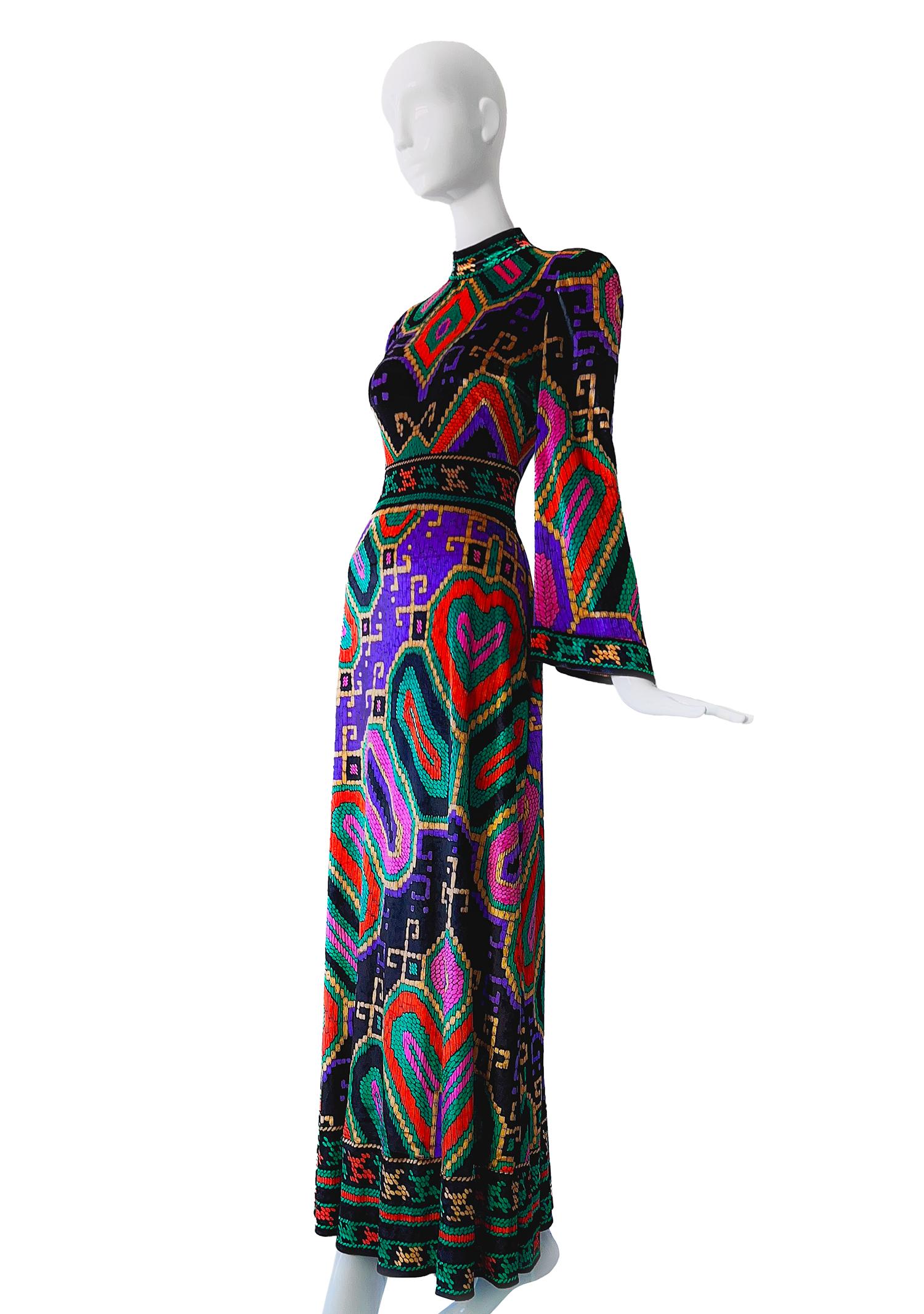 Noir Leonard Paris 1970 Luxury Couture Maxi Dress 70s Silk Velvet Gown en vente