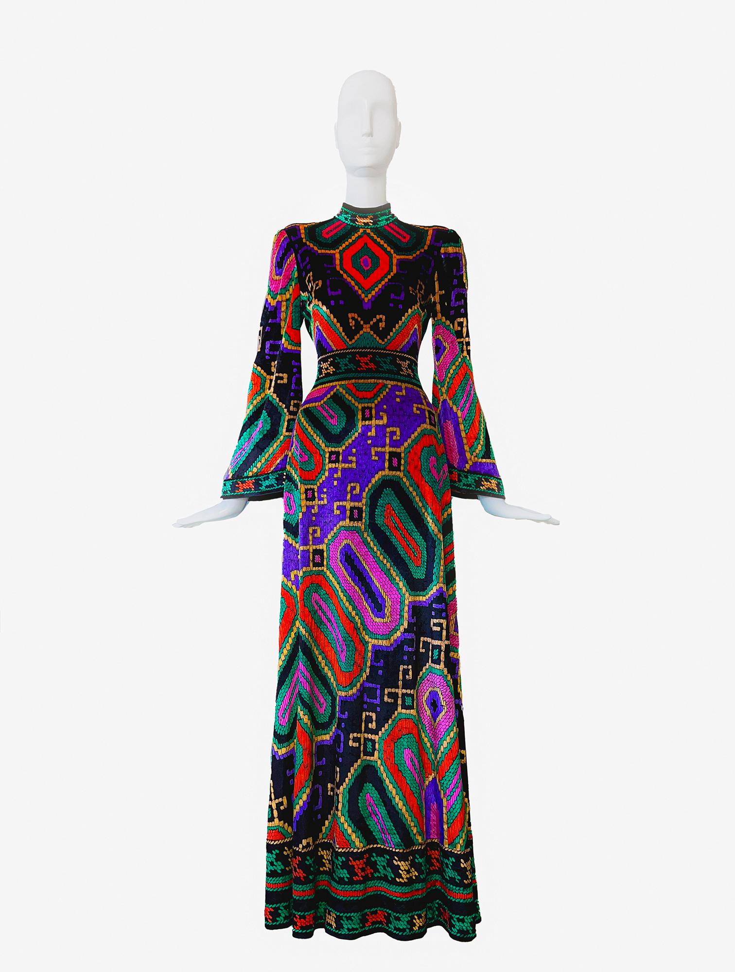 Leonard Paris 1970 Luxury Couture Maxi Dress 70s Silk Velvet Gown In Excellent Condition For Sale In Berlin, BE